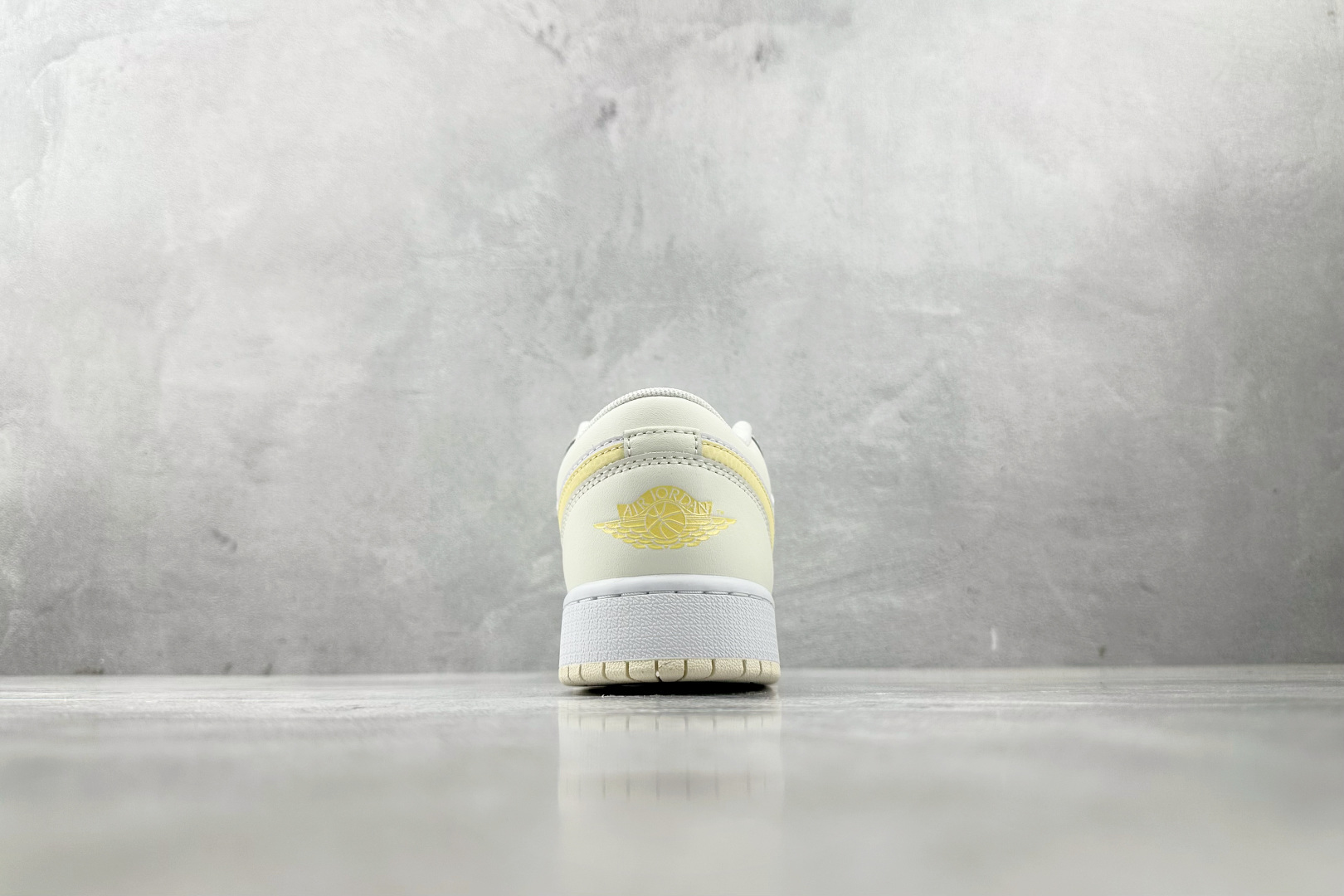 Jordan Air Jordan 1 low 白黄 FV8486-181