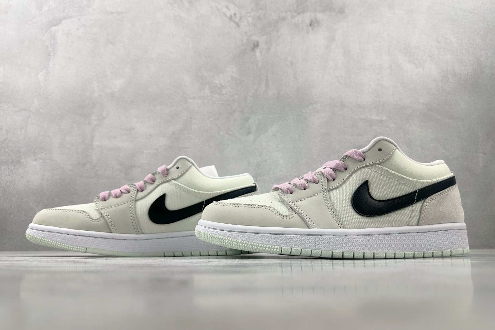 Jordan Air Jordan 1 se ”barely green” 蒂芙尼绿樱花粉 CZ0776-300