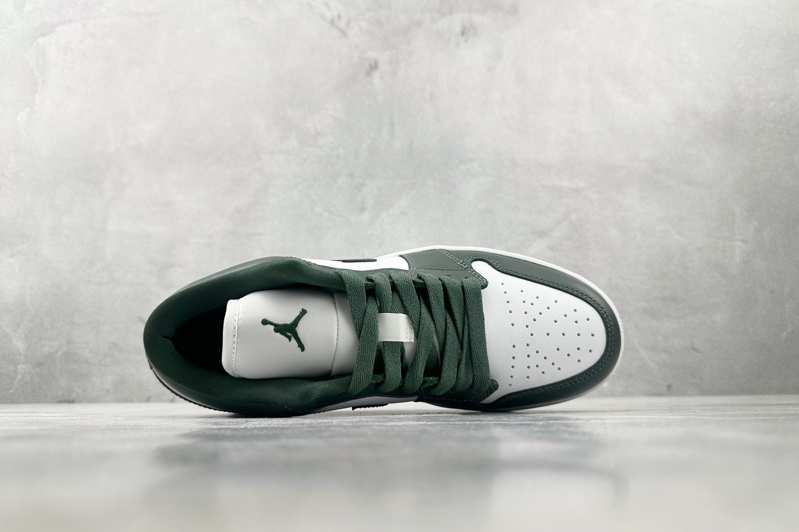 Jordan Air Jordan 1 low White Olive” 白绿色 DC0774-113