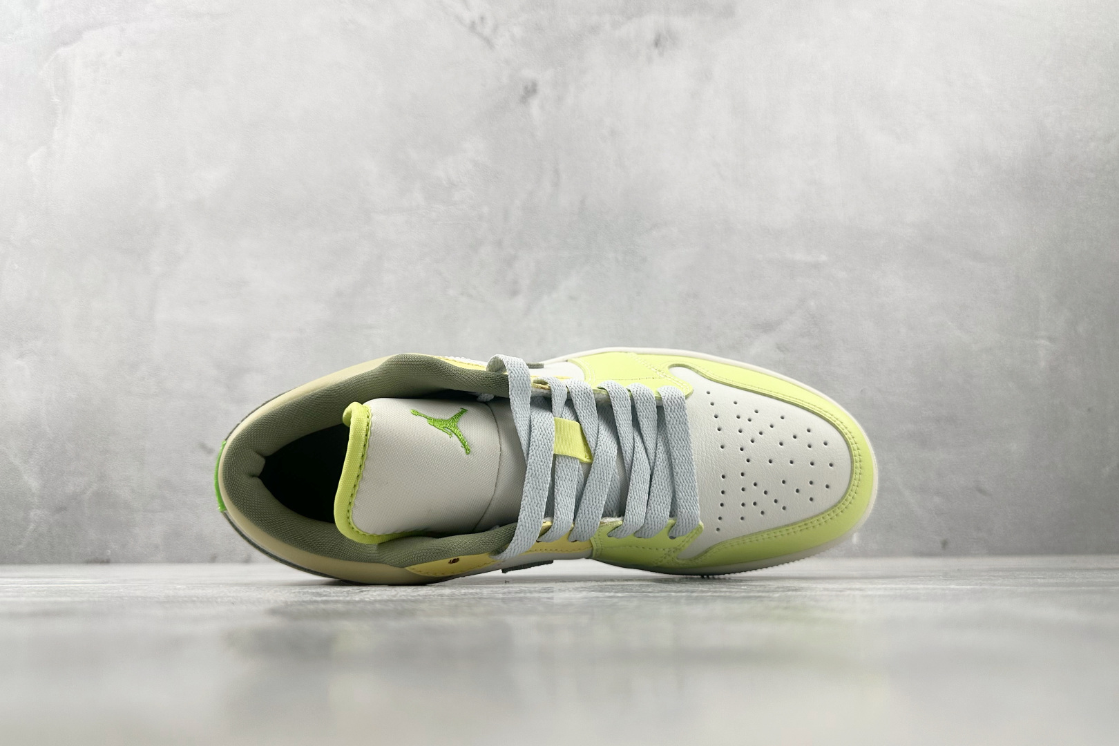Jordan Air Jordan 1 low 绿白色 FD9906-131