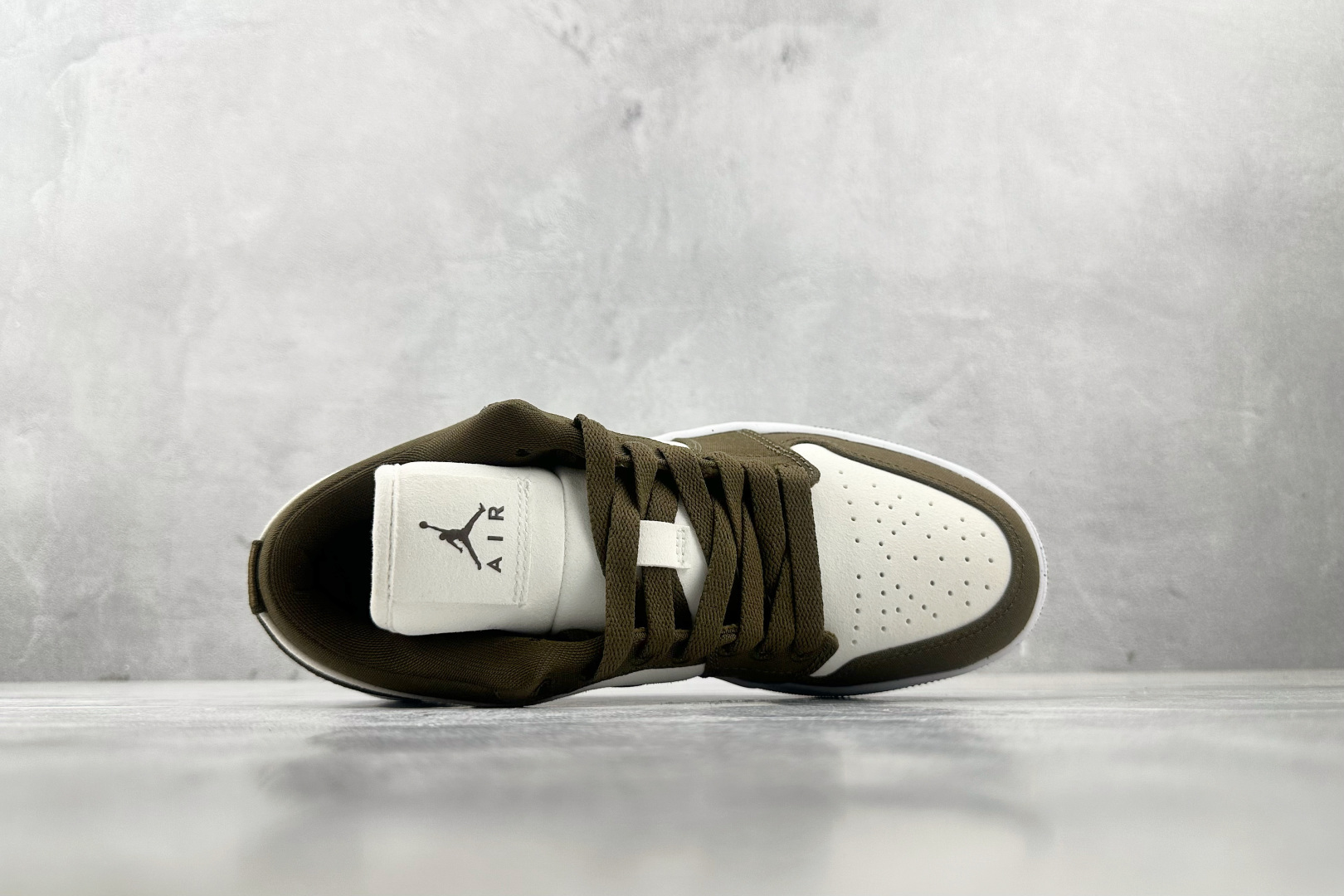 Jordan Air Jordan 1 low se ”light olive” 浅橄榄色 DV0426-301