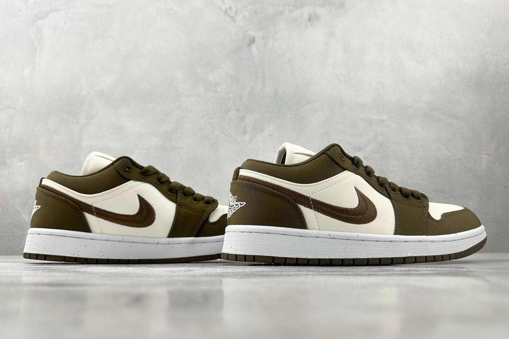 Jordan Air Jordan 1 low se ”light olive” 浅橄榄色 DV0426-301