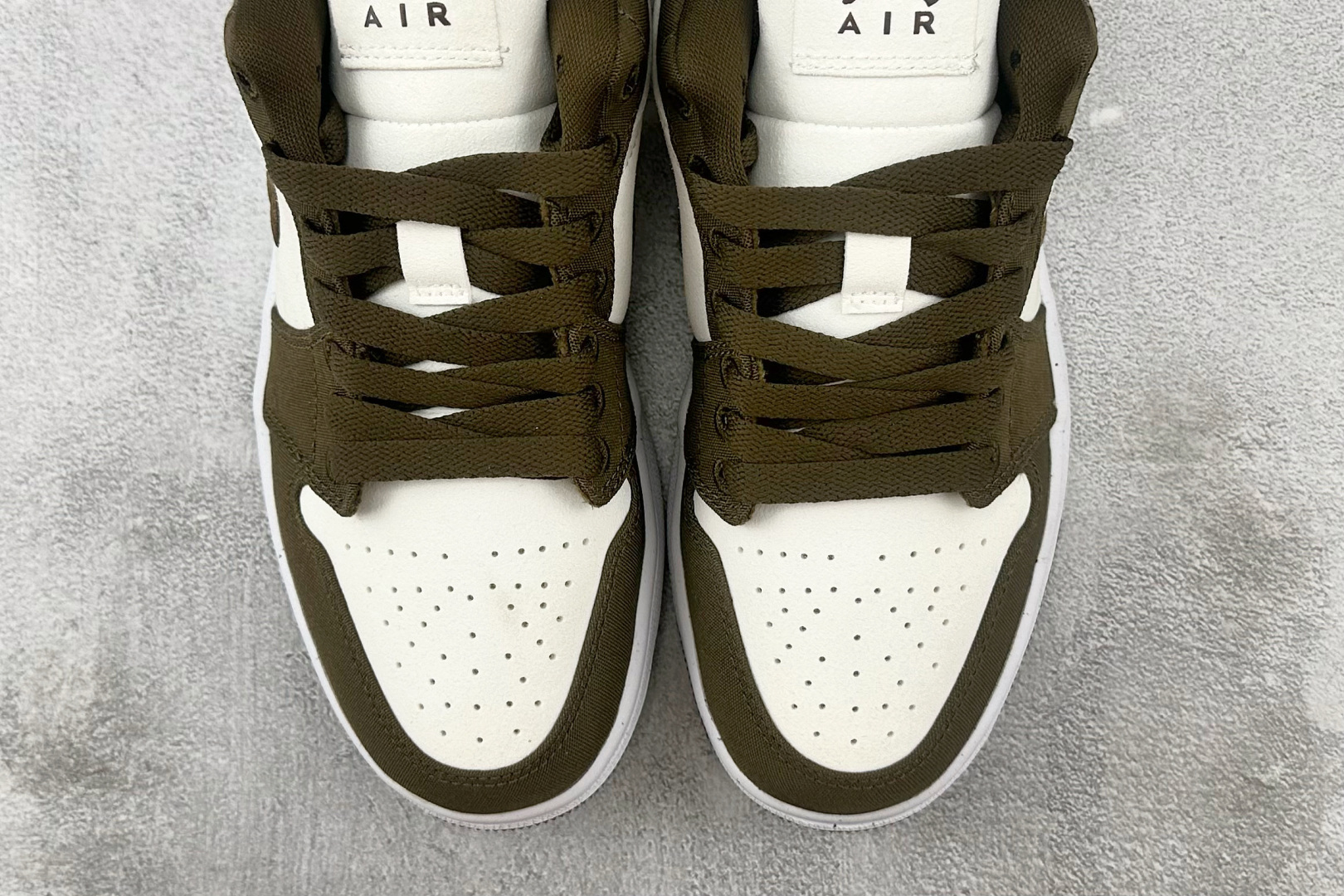 Jordan Air Jordan 1 low se ”light olive” 浅橄榄色 DV0426-301