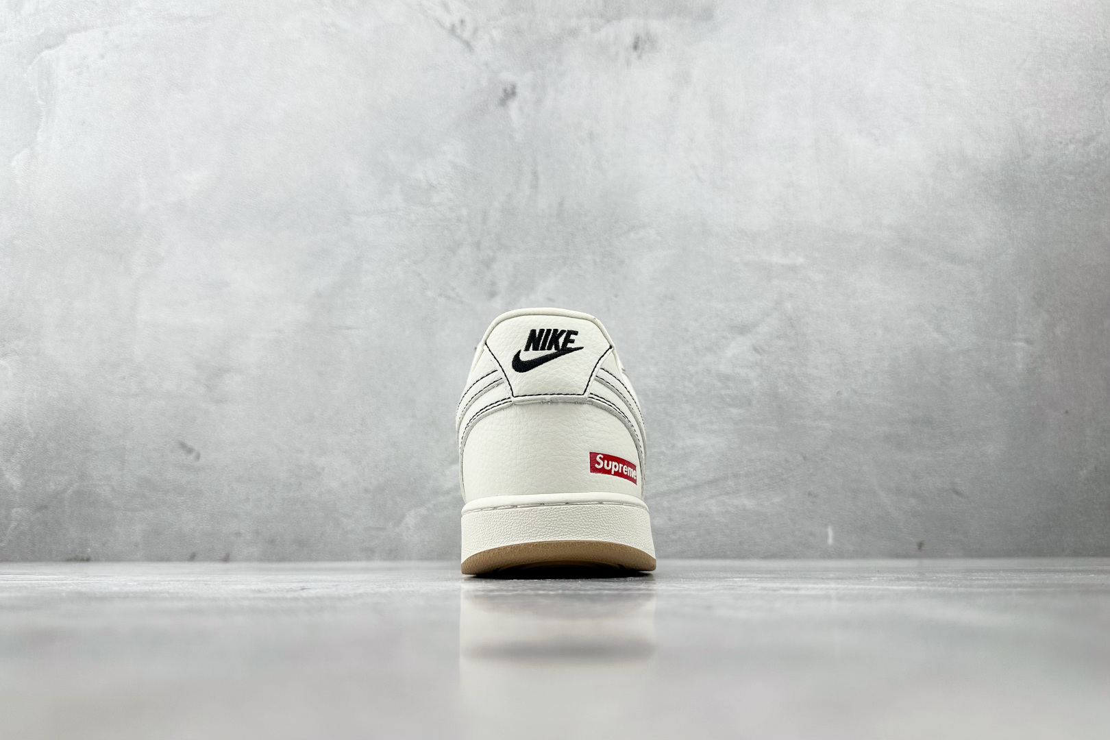 Nike Air Force 1'07 Supreme 联名 米白 CS5288-013