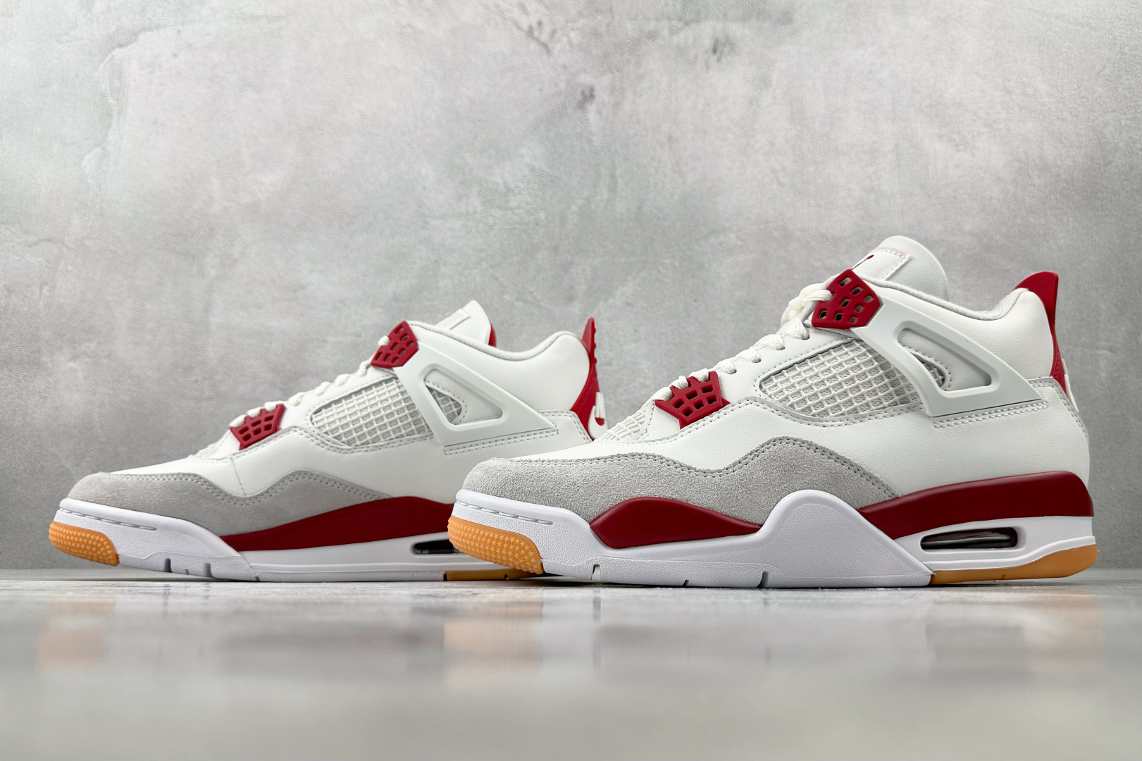 口碑神作 Nike SB x Jordan Air Jordan 4 ”Varsity Red”联名款 白红 DR5415-106