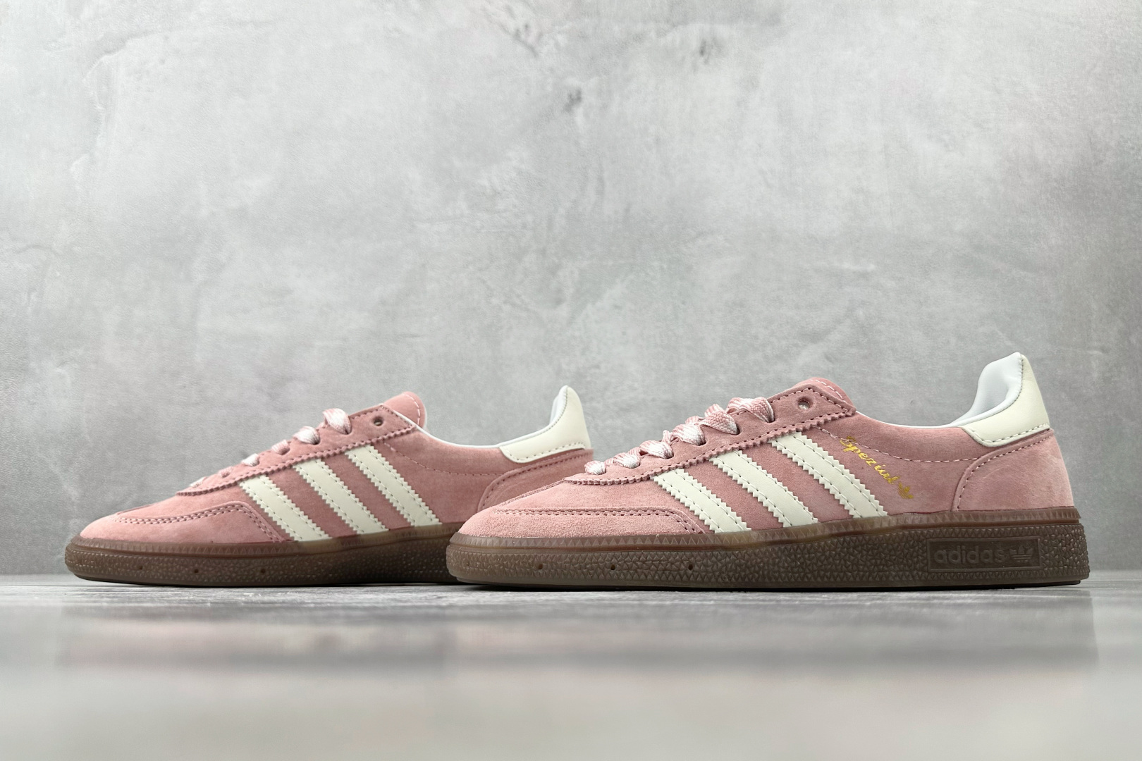 adidas originals HANDBALL SPEZIAL 粉白 KJ6305