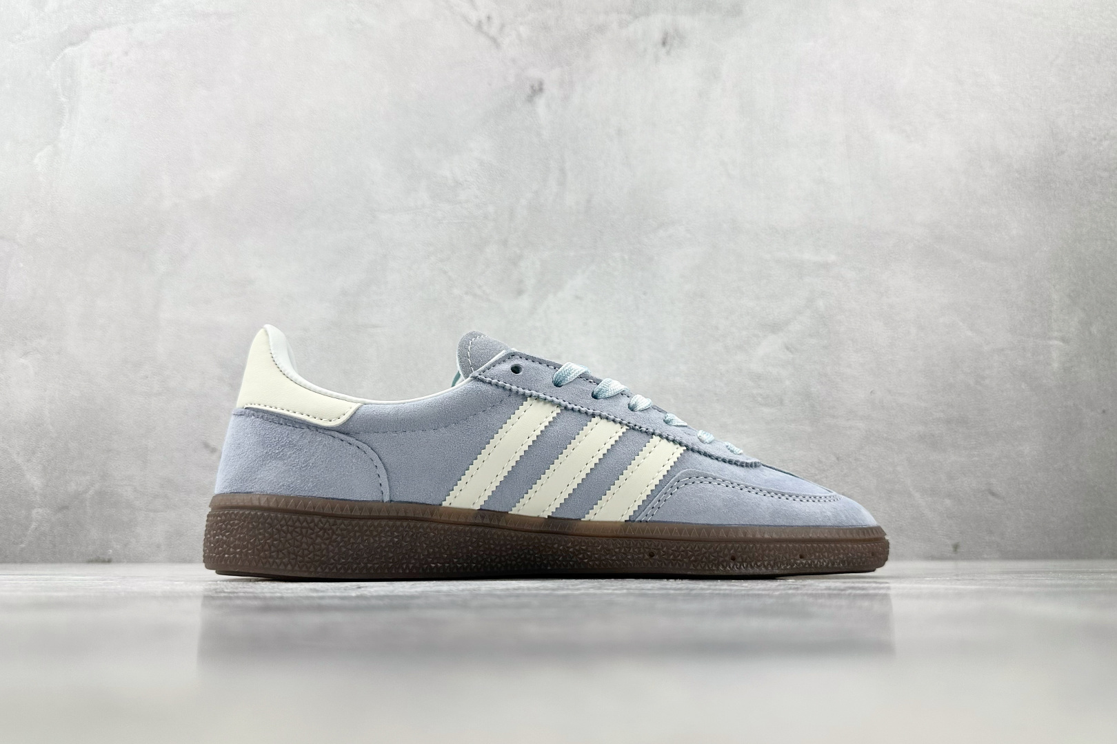 adidas originals HANDBALL SPEZIAL 蓝白 KI5933