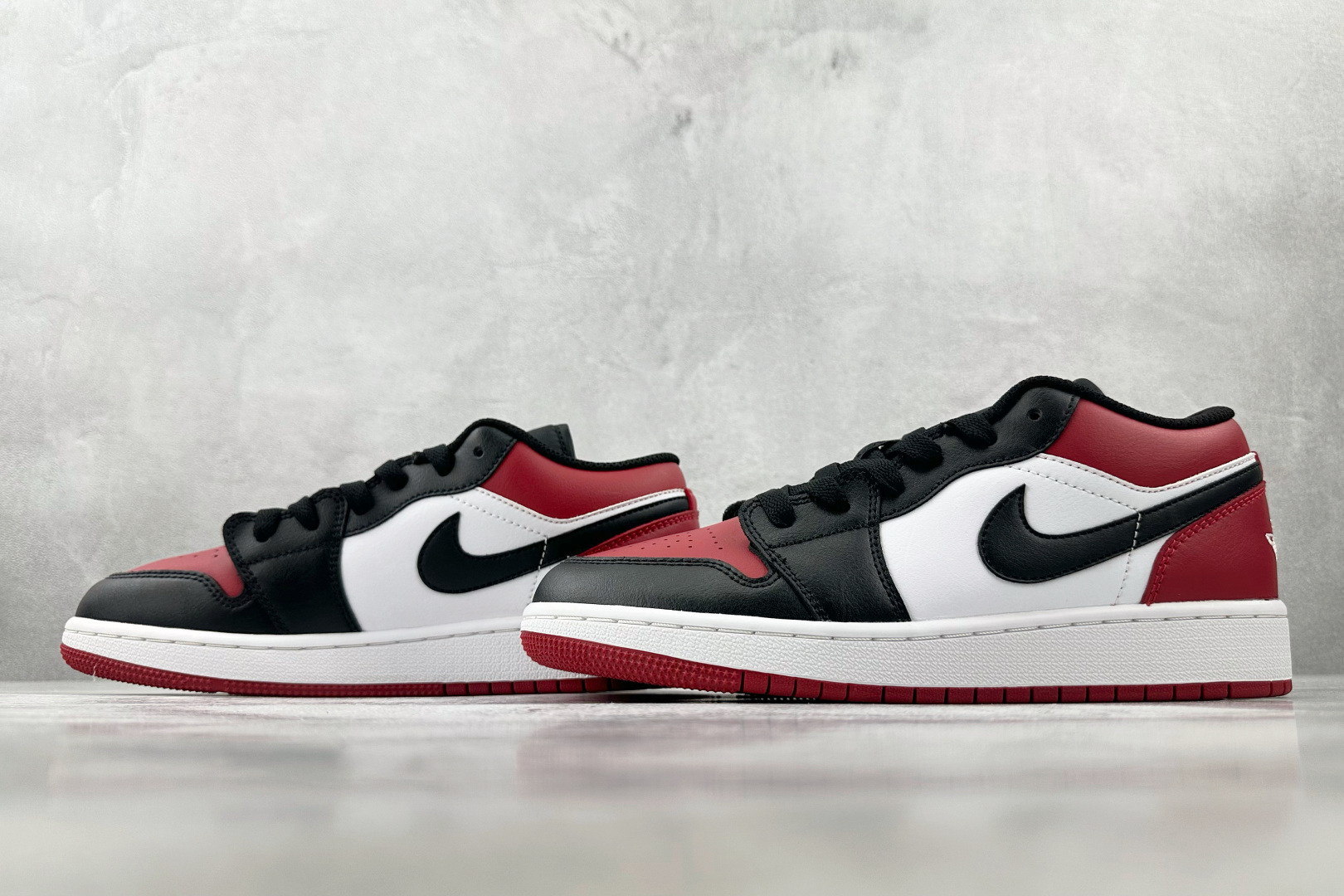 Jordan Air Jordan 1 Low 黑红 553560-612