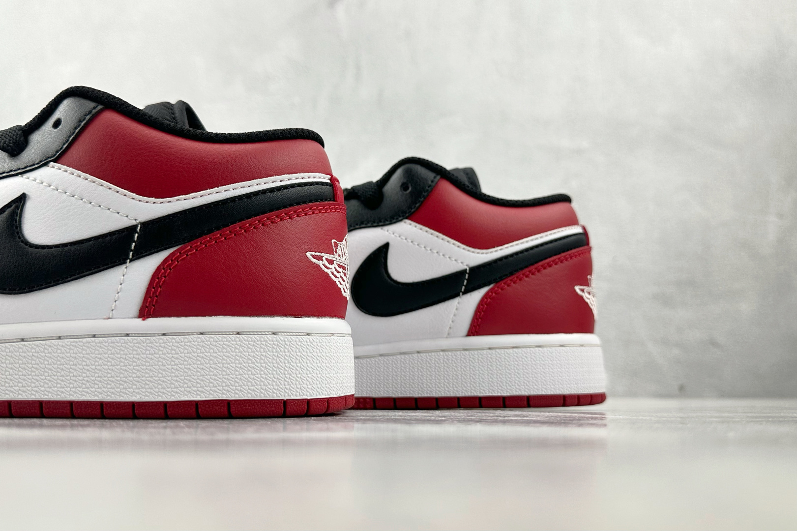 Jordan Air Jordan 1 Low 黑红 553560-612