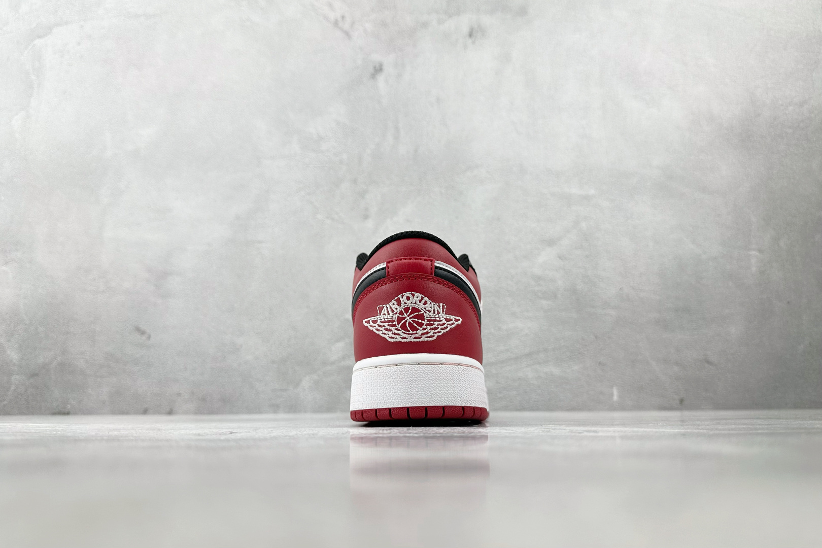 Jordan Air Jordan 1 Low 黑红 553560-612