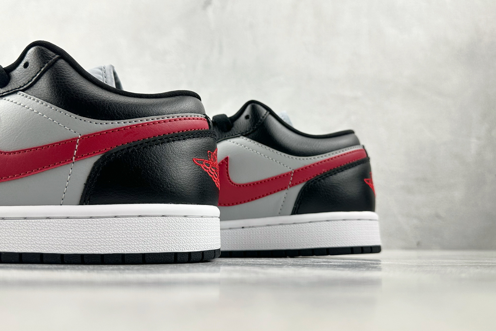 Jordan Air Jordan 1 Low 黑红 DC0774-062