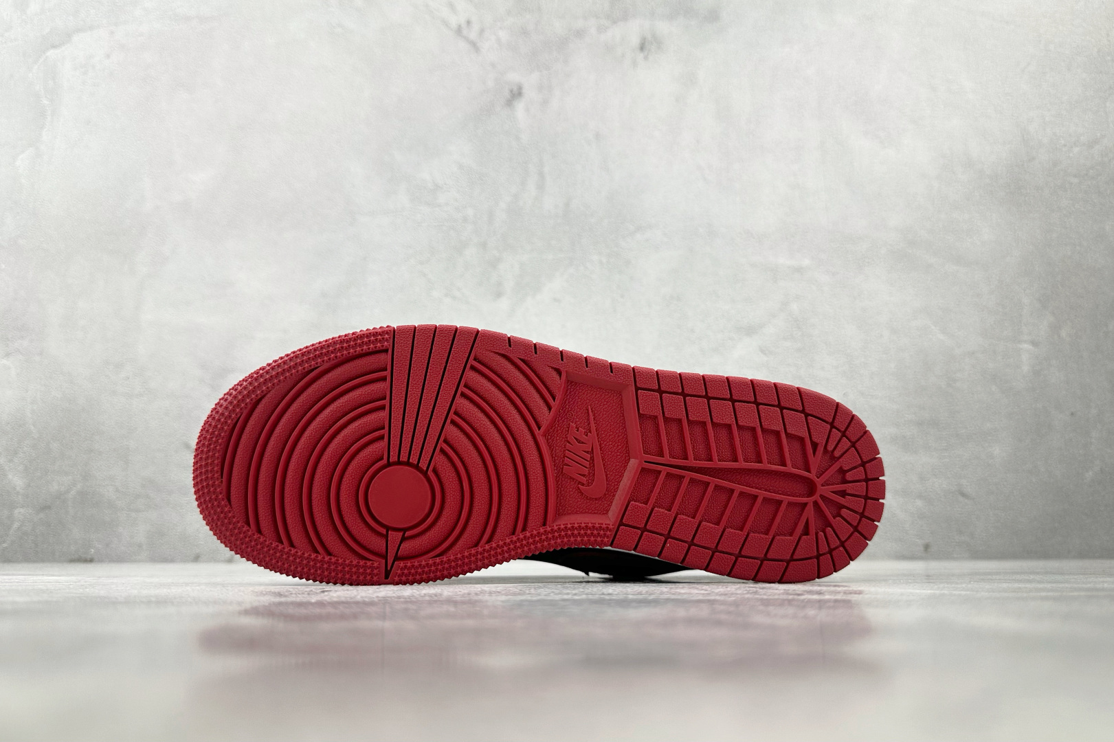 Jordan Air Jordan 1 Low 黑红 553560-606