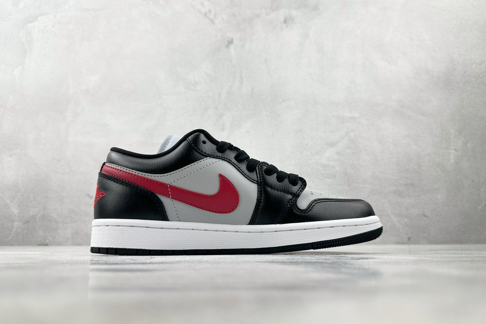 Jordan Air Jordan 1 Low 黑红 DC0774-062