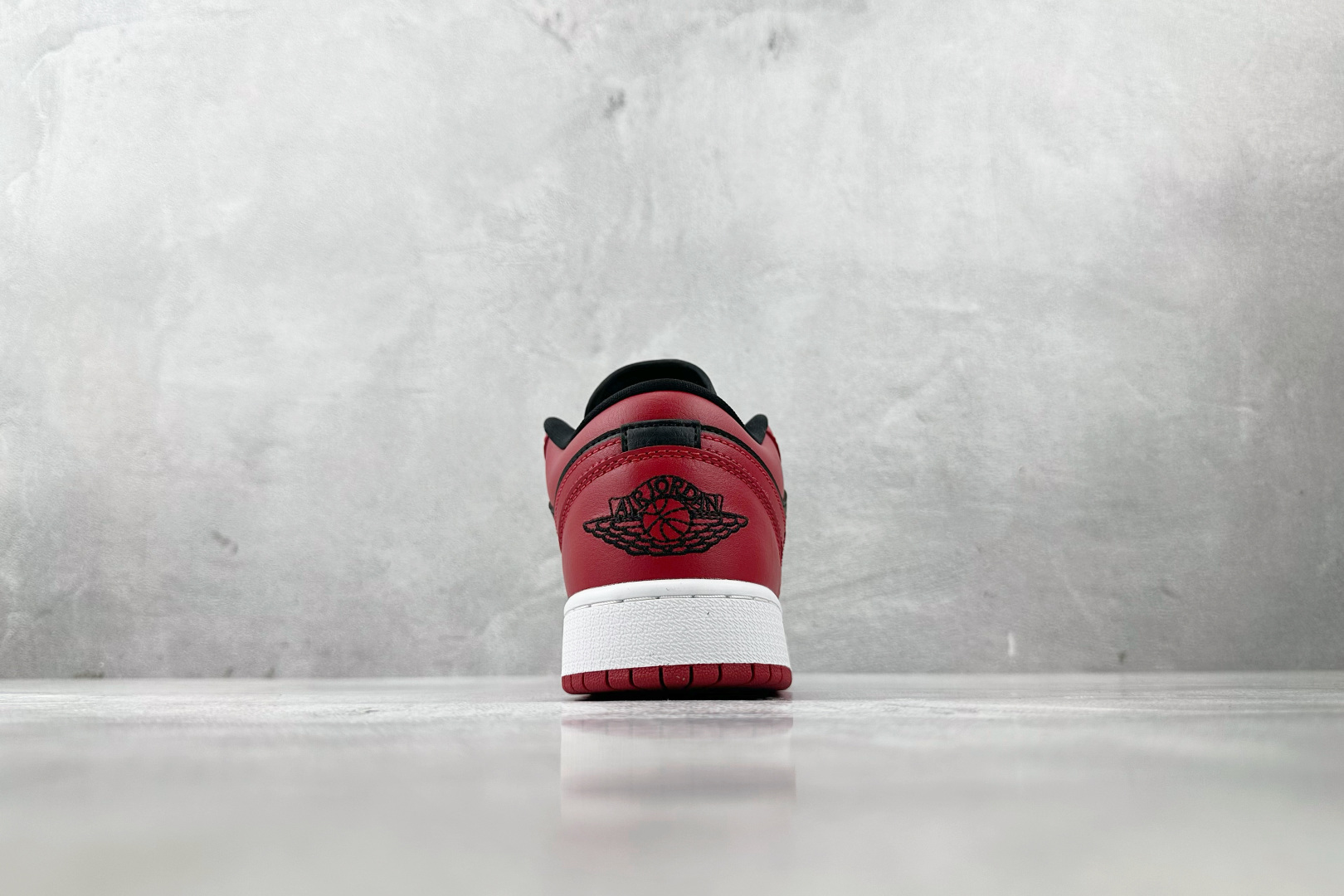 Jordan Air Jordan 1 Low 黑红 553560-606
