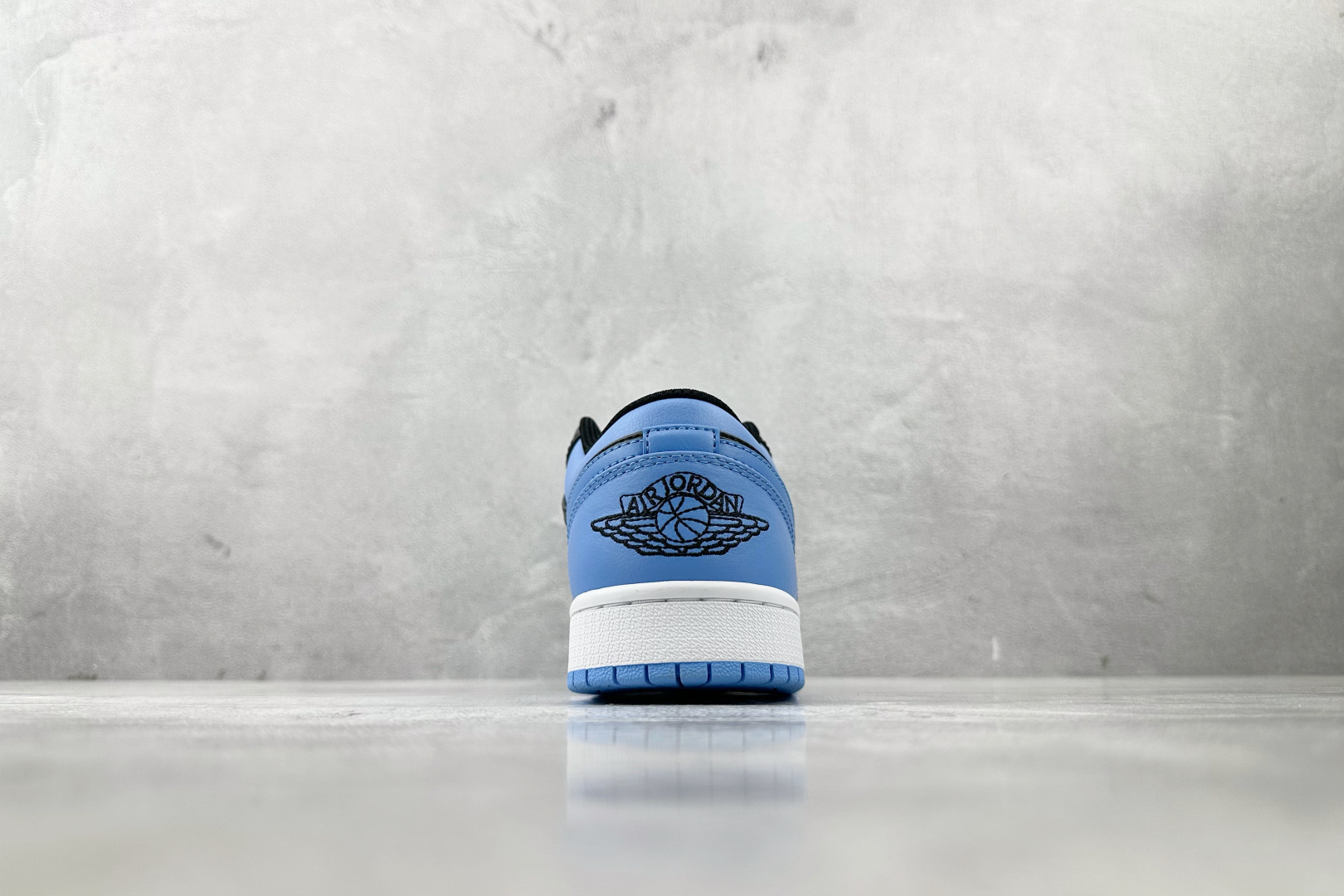 Jordan Air Jordan 1 Low 黑蓝 553558-041
