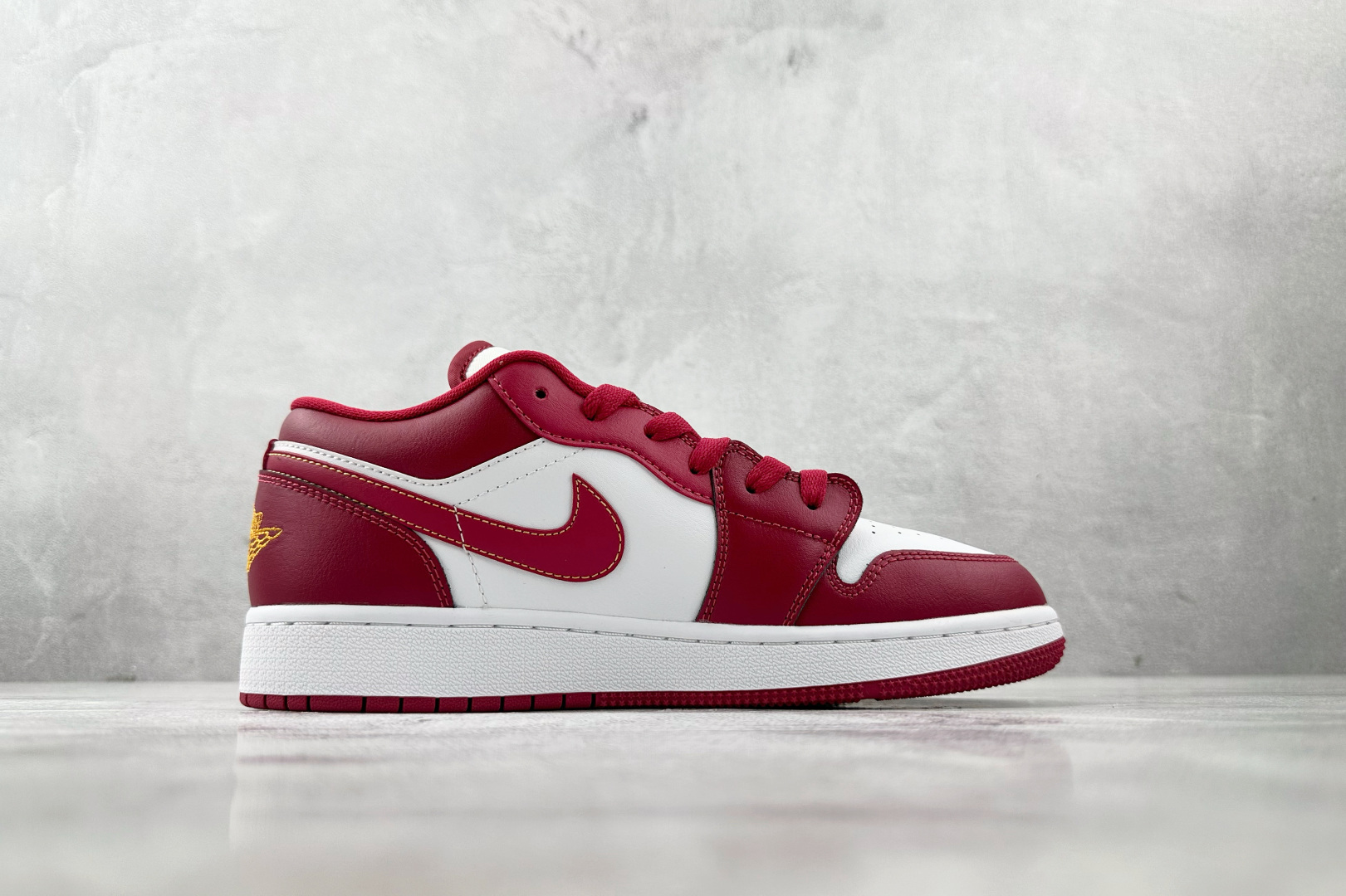 Jordan Air Jordan 1 Low 白红色 553560-607