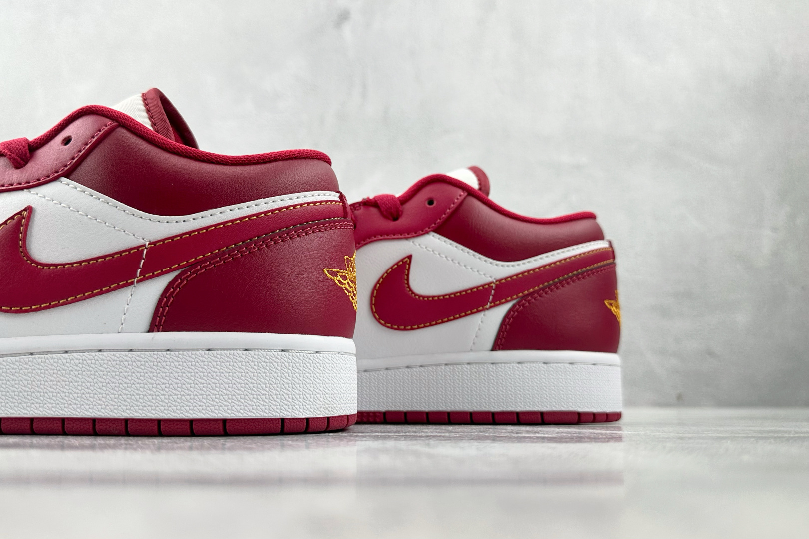 Jordan Air Jordan 1 Low 白红色 553560-607