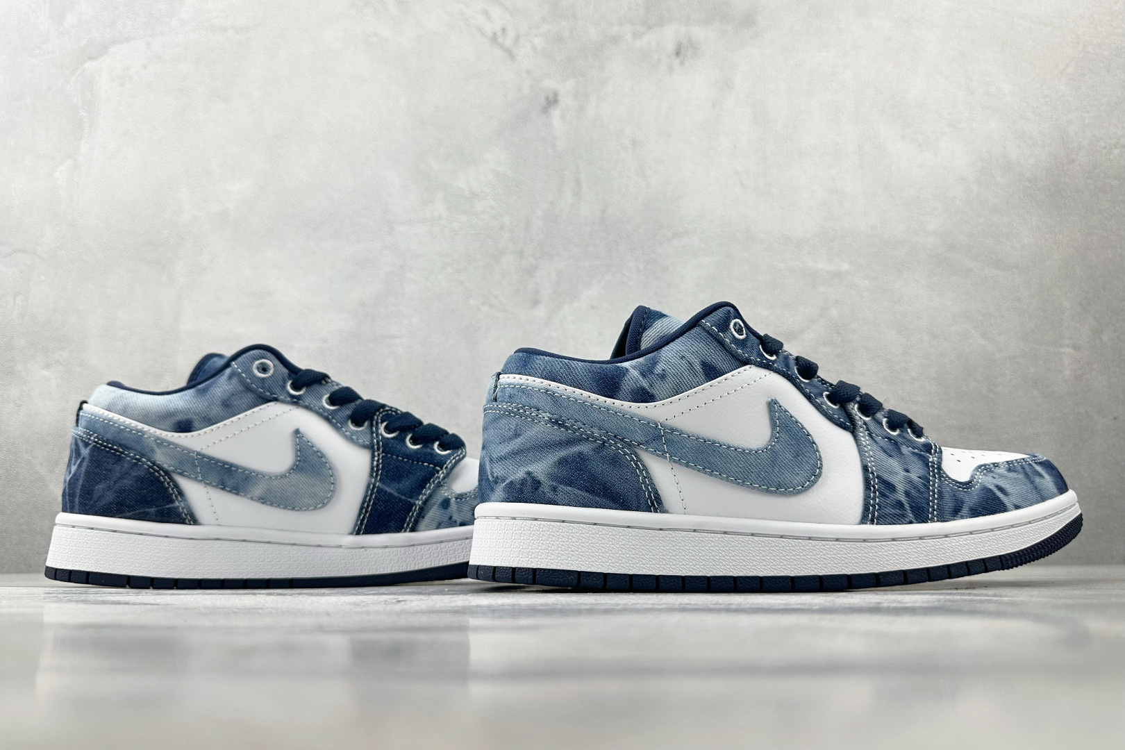 Jordan Air Jordan 1 Low 牛仔布 白蓝 CZ8455-100