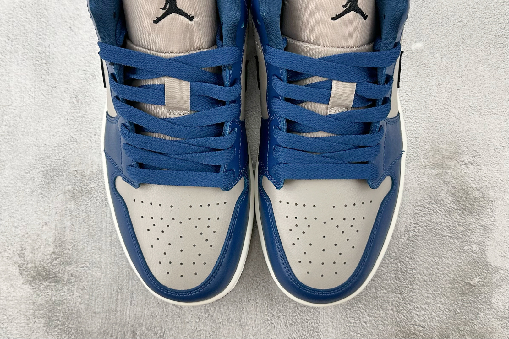 Jordan Air Jordan 1 Low 蓝灰色 DC0774-402