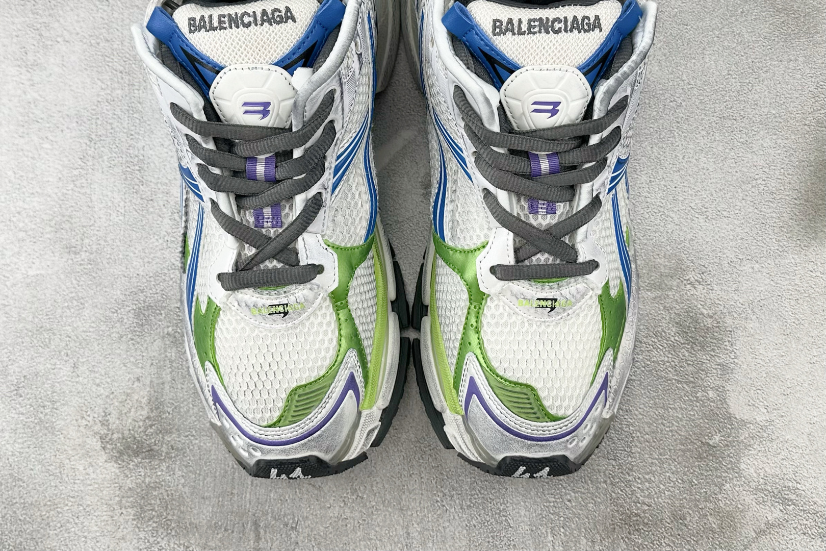 代购版 Balenciaga巴黎世家 Runner 白蓝果绿 772774 W3RMU 9043