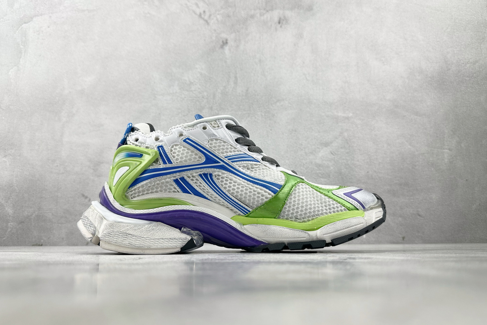代购版 Balenciaga巴黎世家 Runner 白蓝果绿 772774 W3RMU 9043