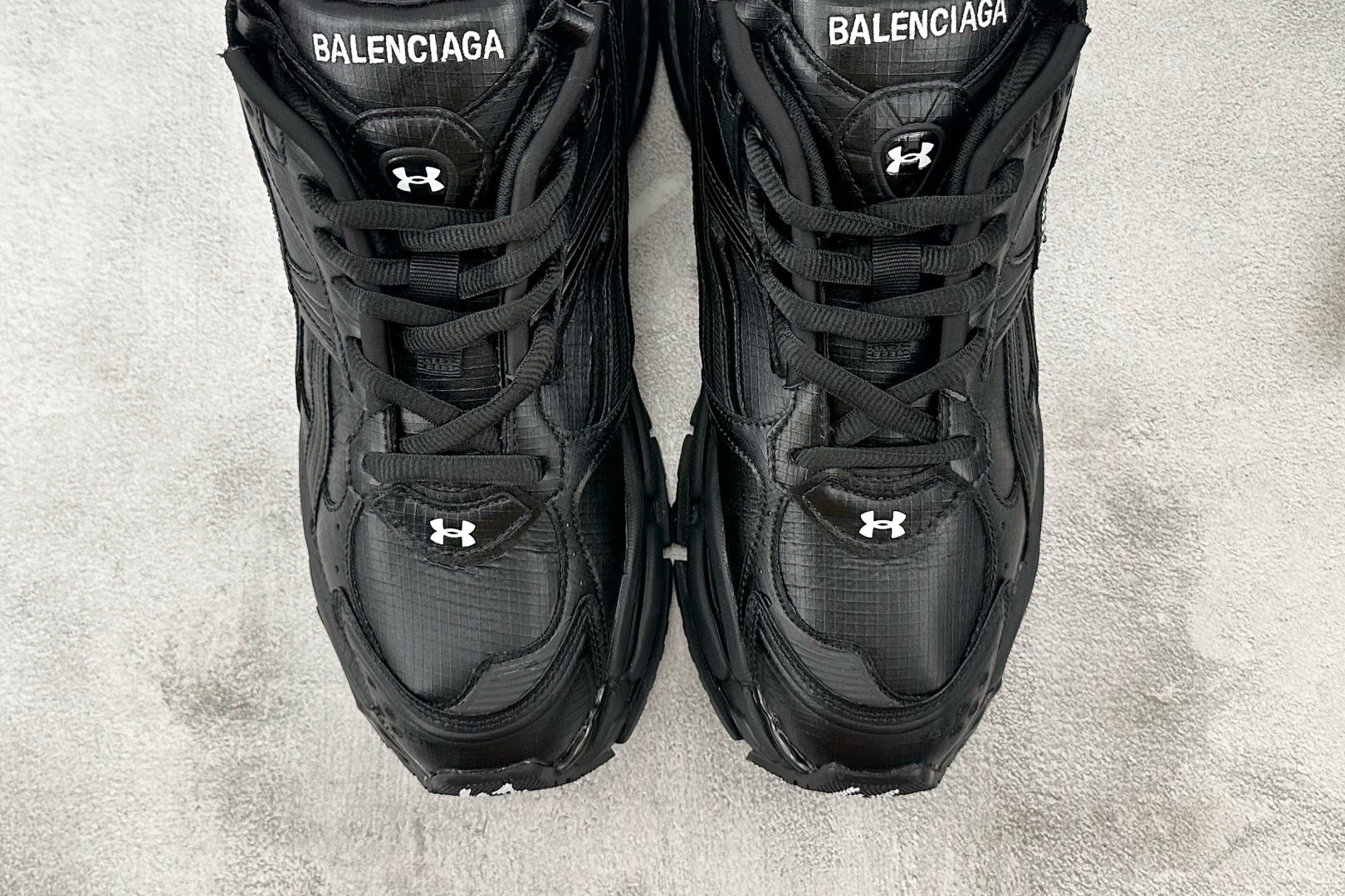 代购版 Under Armour x Balenciaga巴黎世家 Runner 黑色 813793WRUCU