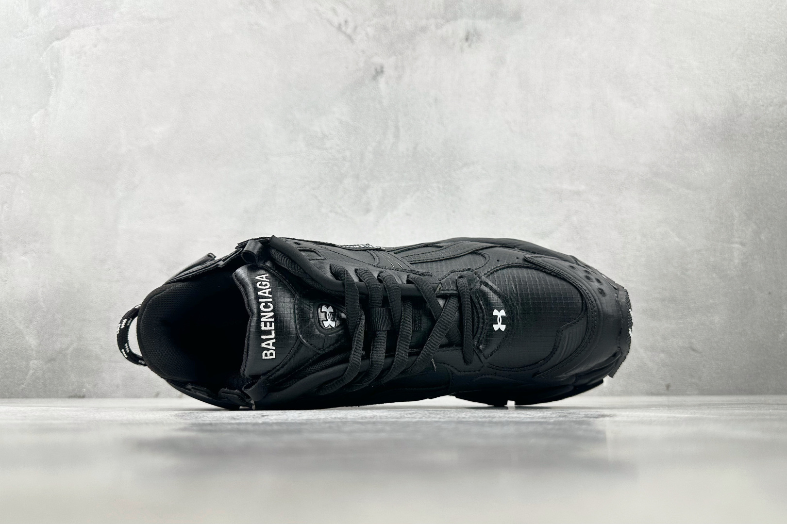 代购版 Under Armour x Balenciaga巴黎世家 Runner 黑色 813793WRUCU