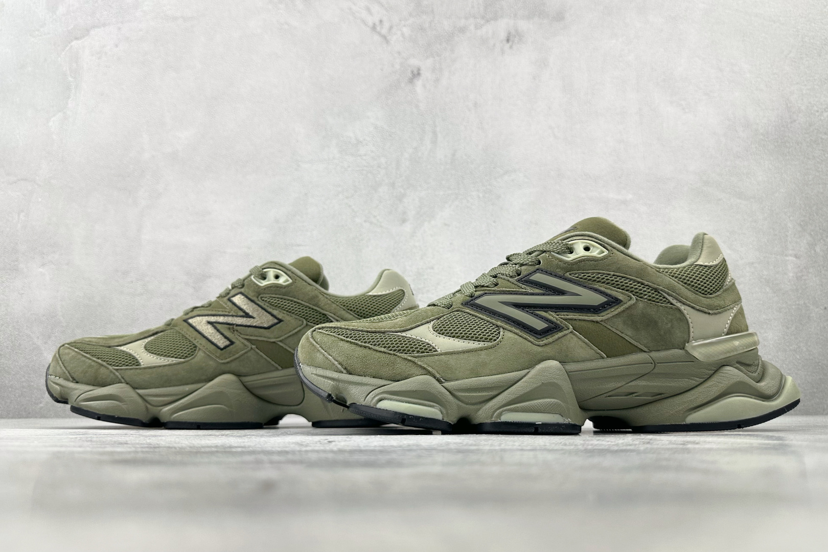 大厂出品 New Balance NB 9060 橄榄绿 U9060ZGD