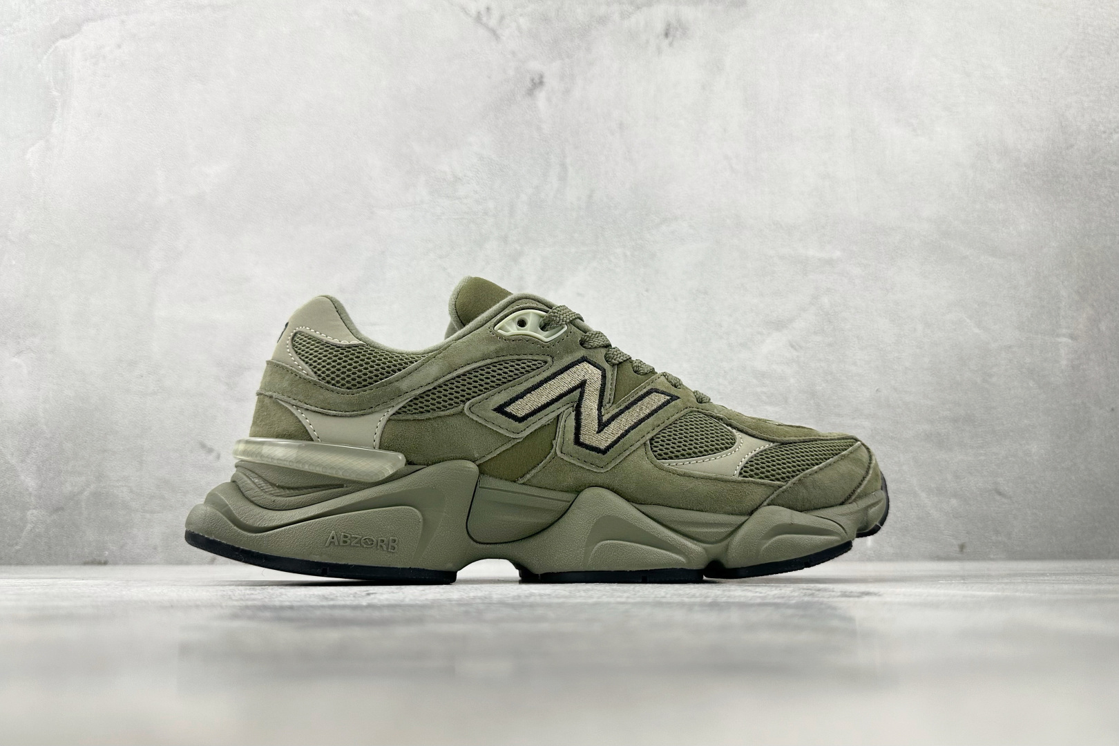 大厂出品 New Balance NB 9060 橄榄绿 U9060ZGD