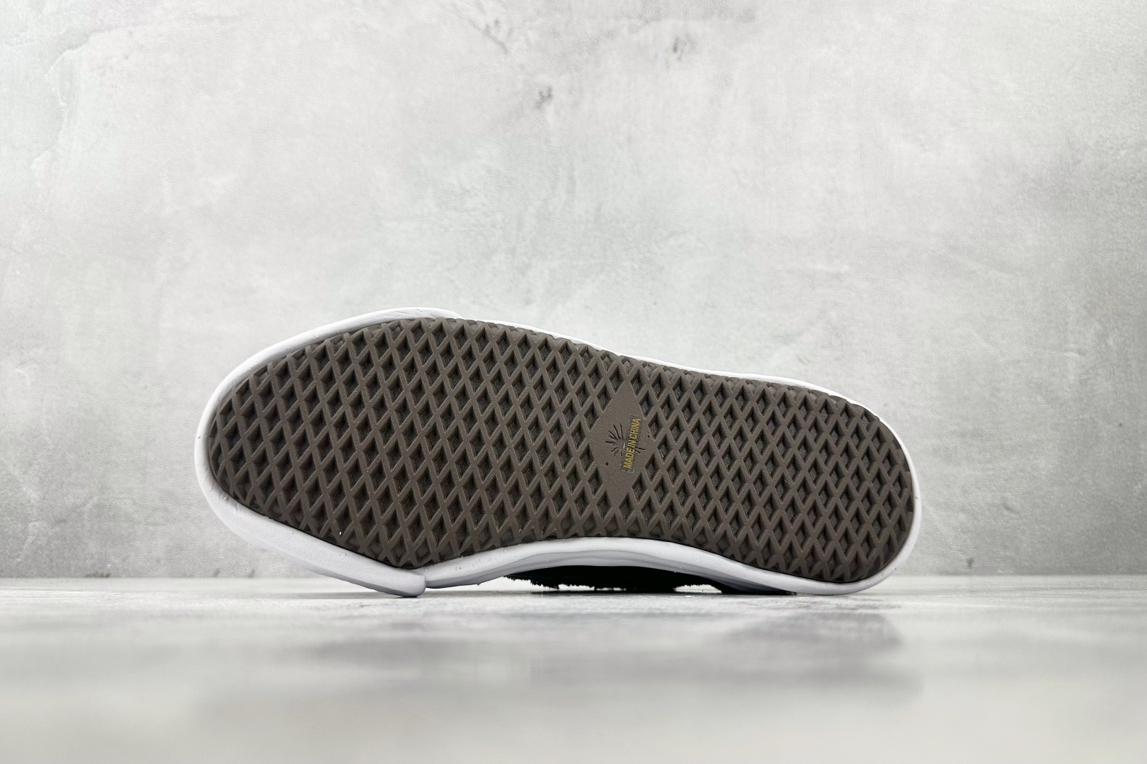 MIHARA YASUHIRO三原康裕 Peterson Hank Sole 卡其色 A09FW721