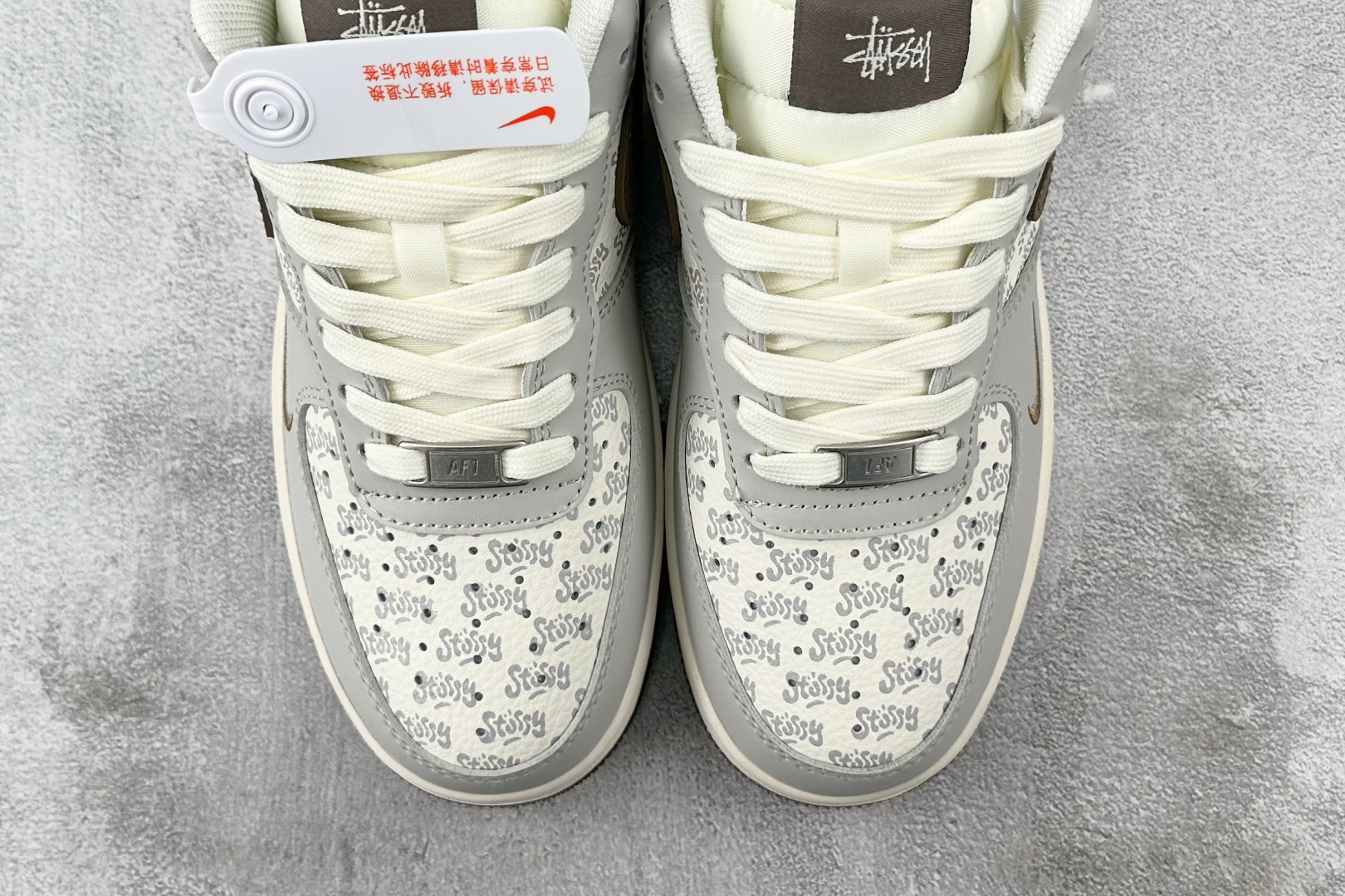 Nike Air Force 1'07 斯图西 联名 灰白 ZH2598-320