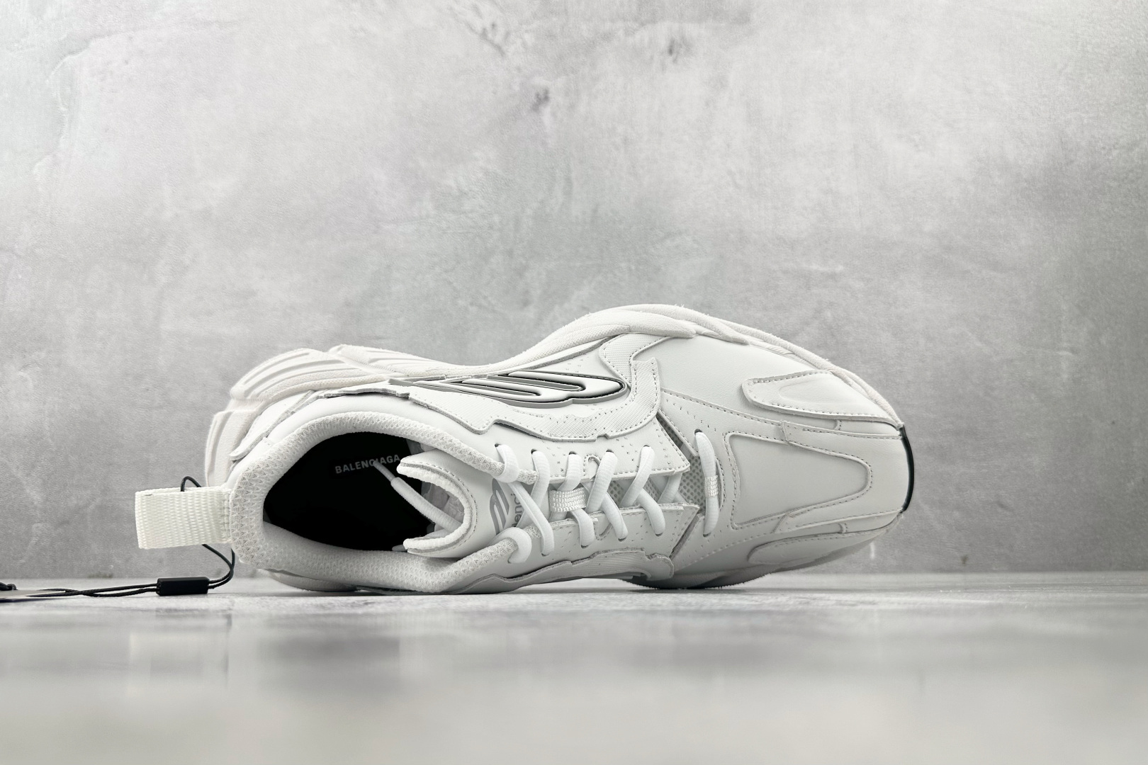 全套数据私模 Balenciaga巴黎世家 Monday 白色 825418WDTSC9110