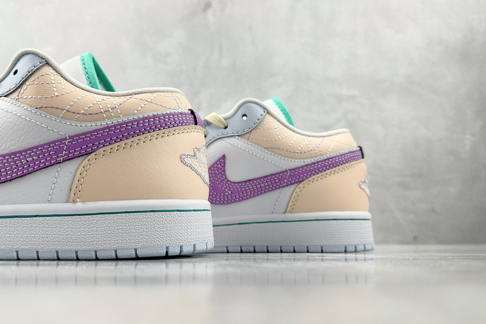 Jordan Air Jordan 1 Low 米粉色 FV3623-151