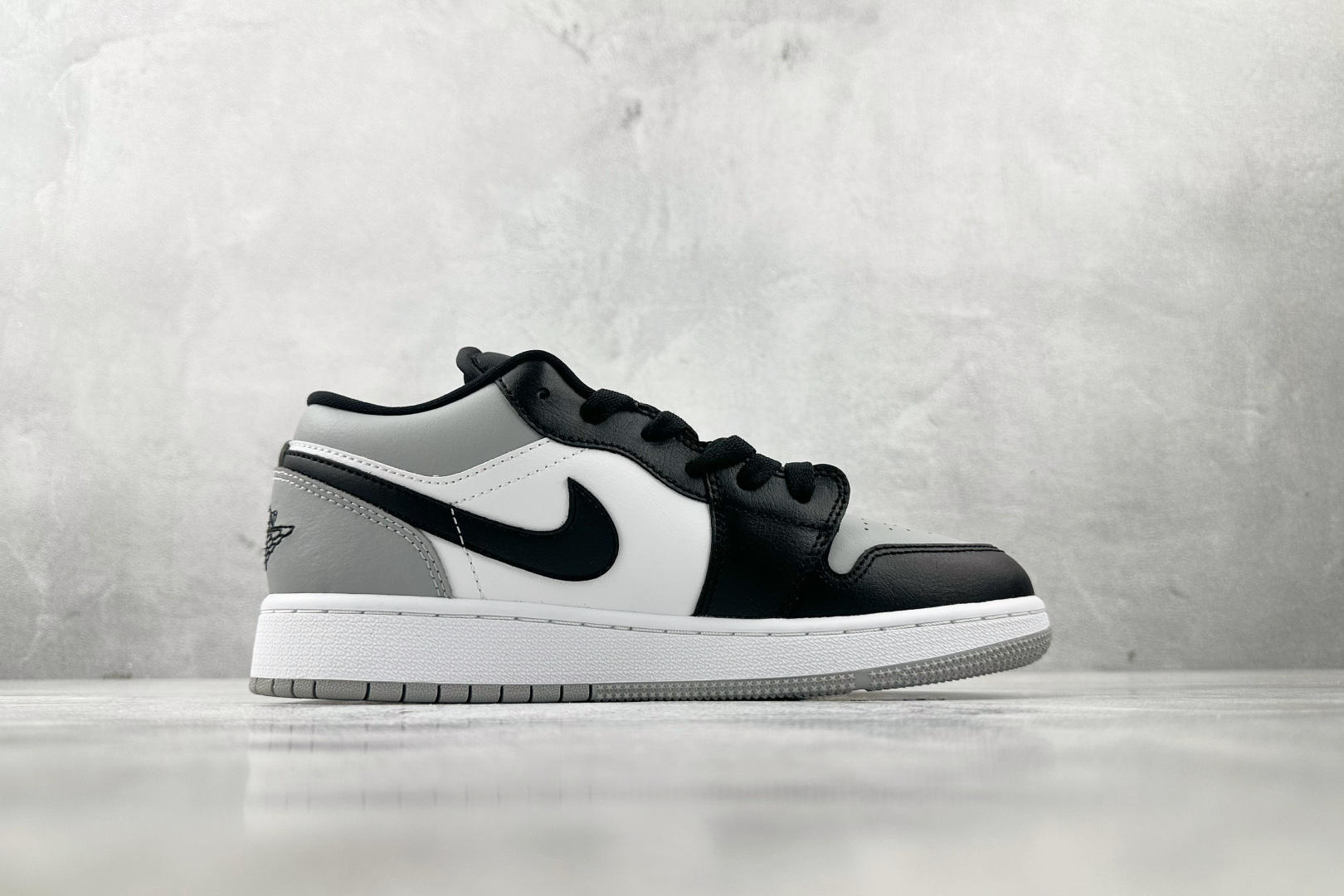 Jordan Air Jordan 1 Low 白灰色 553560-052