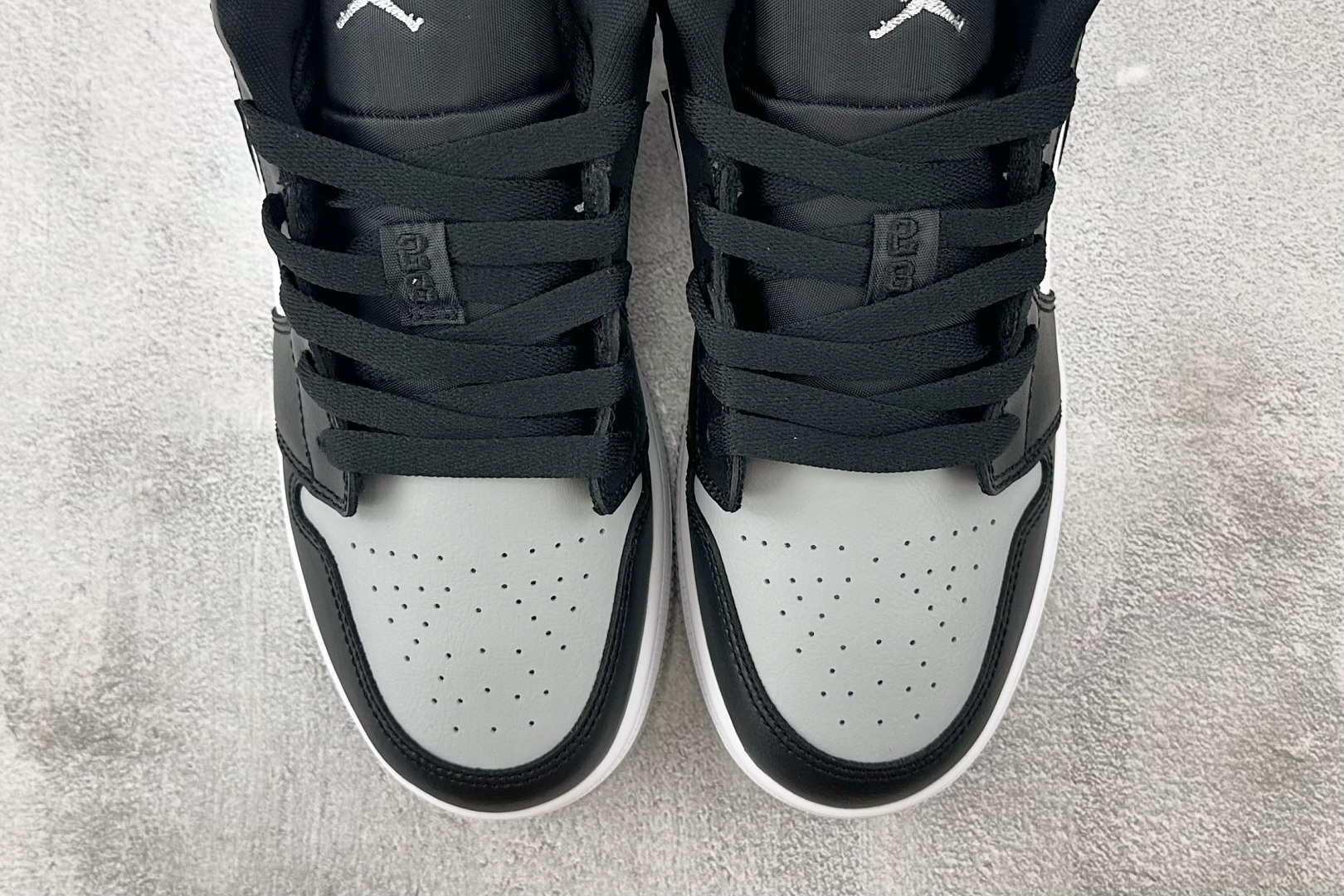 Jordan Air Jordan 1 Low 白灰色 553560-052