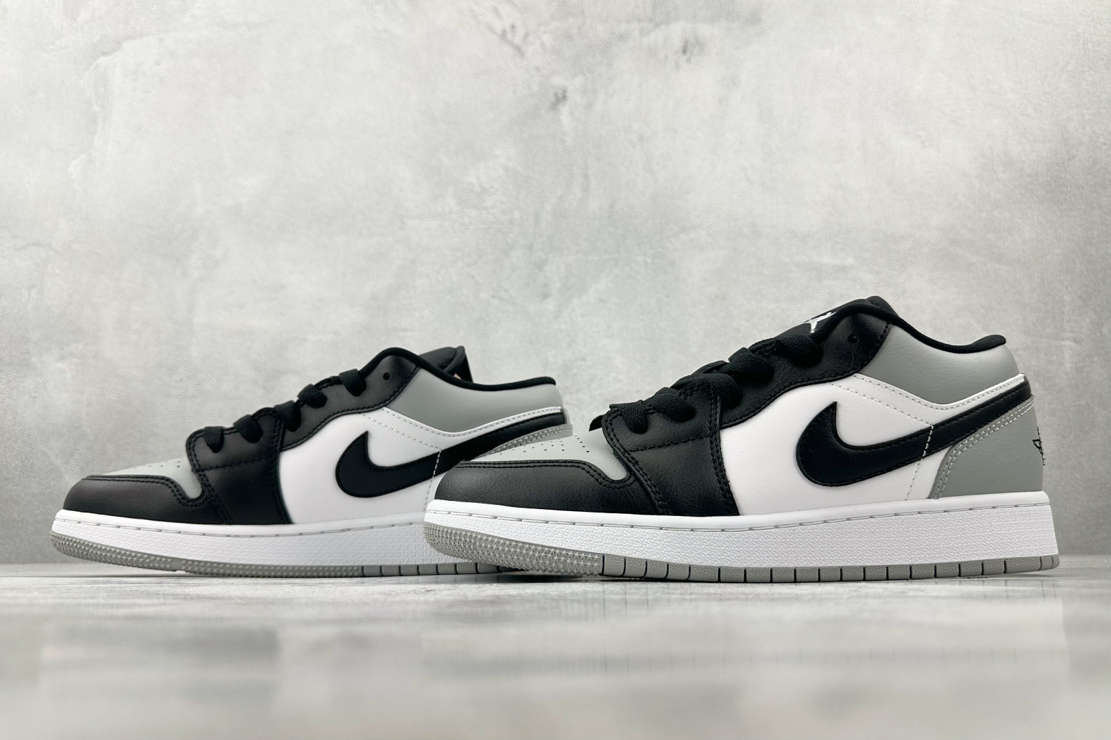 Jordan Air Jordan 1 Low 白灰色 553560-052