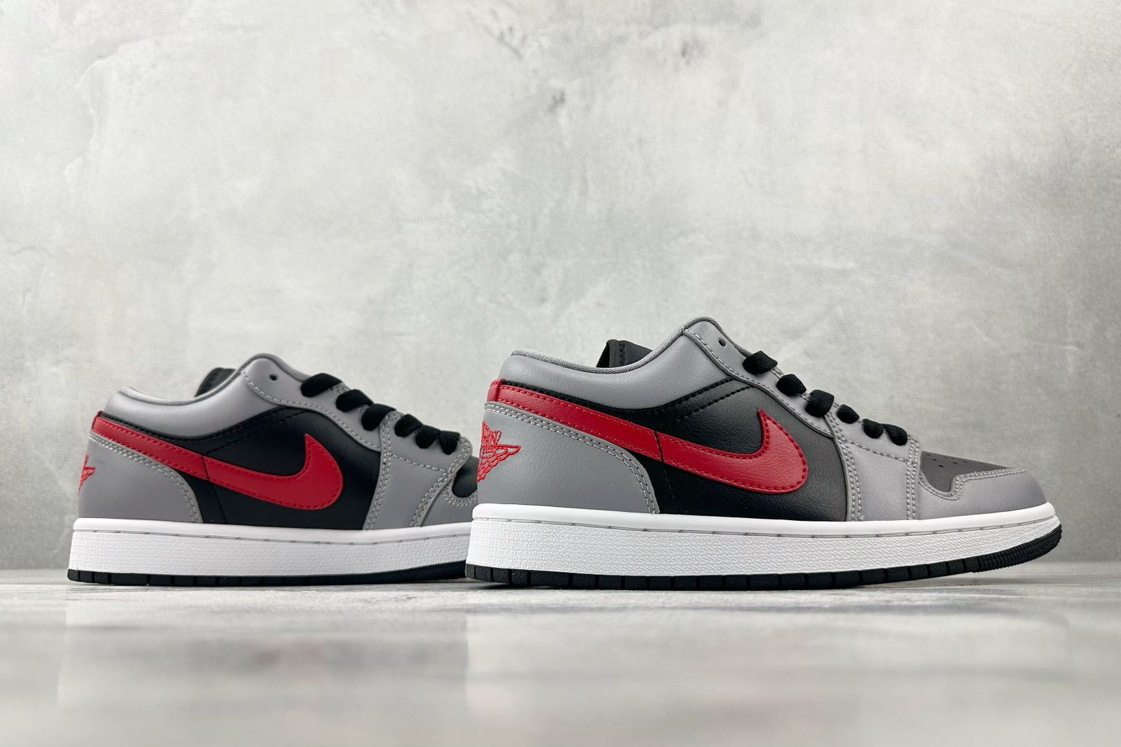Jordan Air Jordan 1 low 灰红色 FZ4183-002 Jordan Air Jordan 1 low 灰红色 FZ4183-002