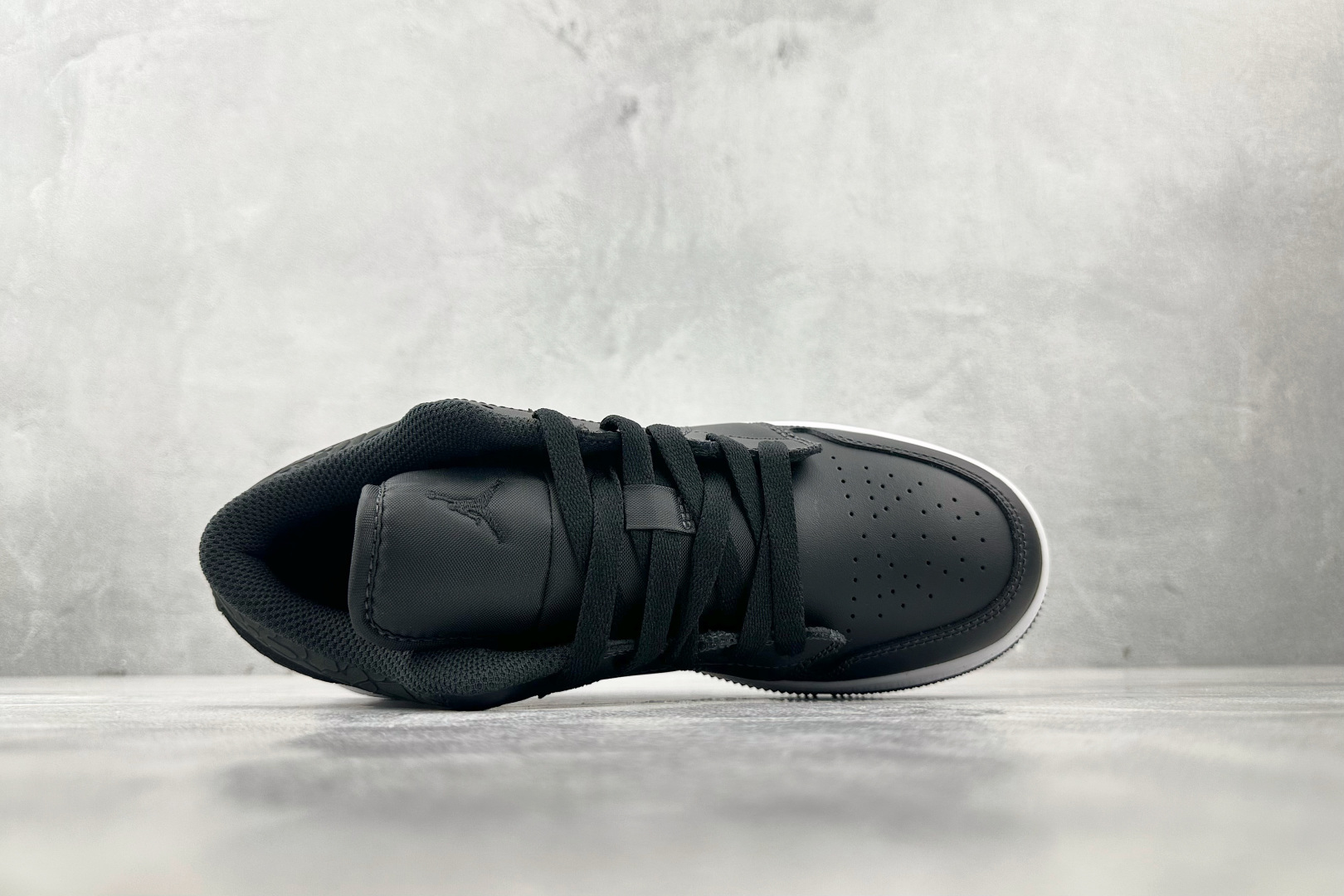 Jordan Air Jordan 1 low 黑色 FB9907-001 Jordan Air Jordan 1 low 黑色 FB9907-001