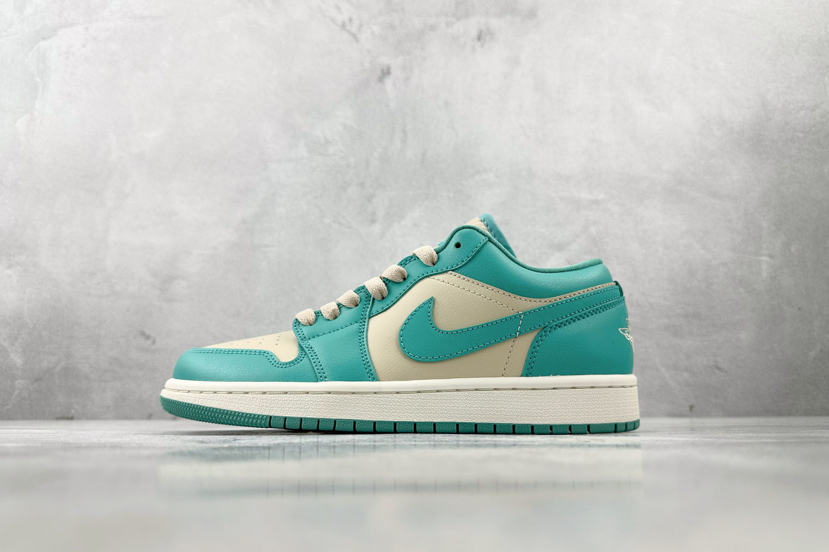 Jordan Air Jordan 1 low 蓝绿色 DC0774-131