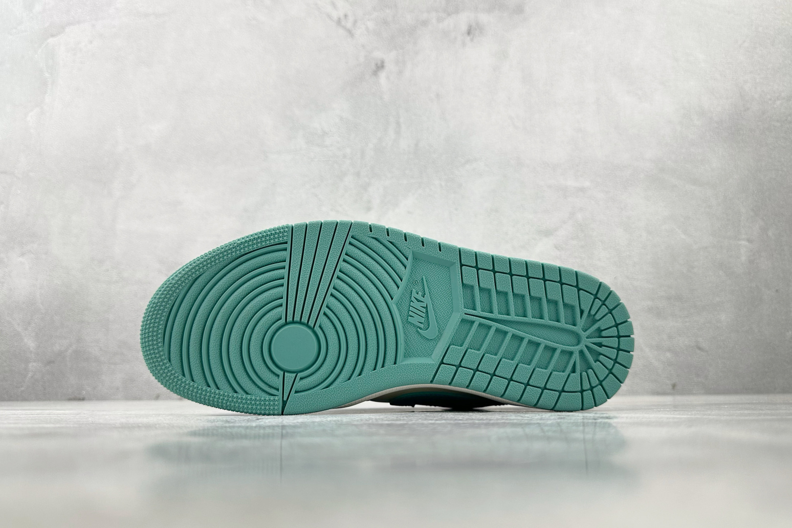 Jordan Air Jordan 1 low 蓝绿色 DC0774-131