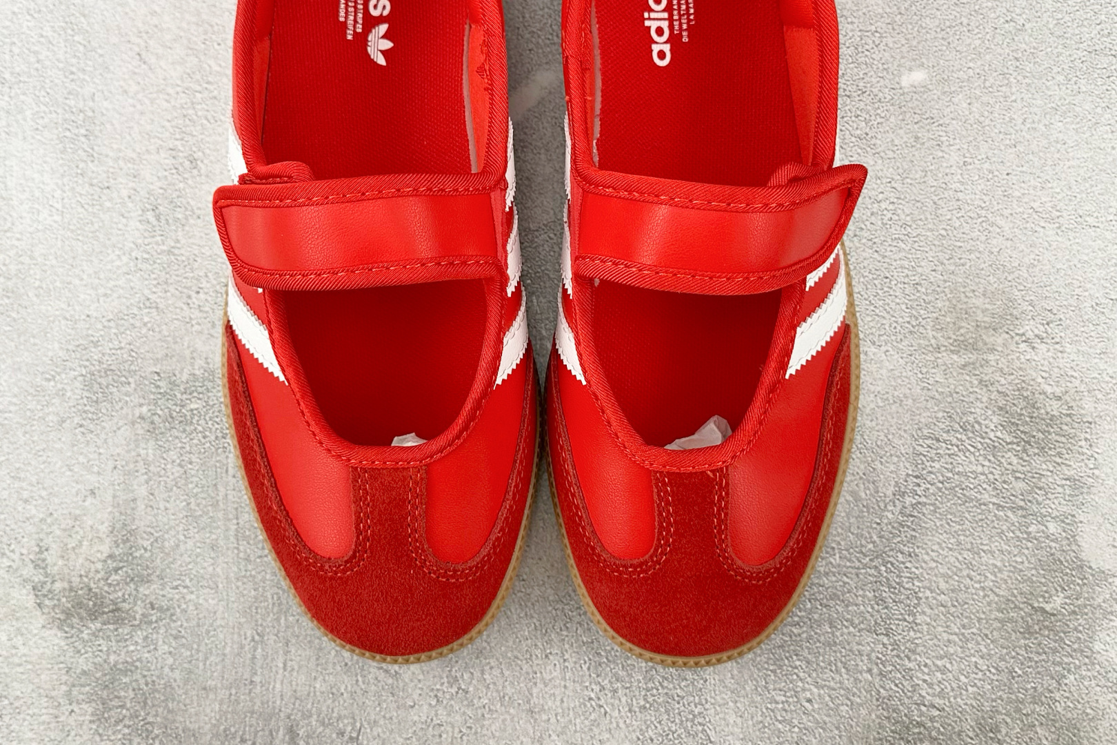 adidas originals Samba Jane 红色 JQ6446 adidas originals Samba Jane 红色 JQ6446