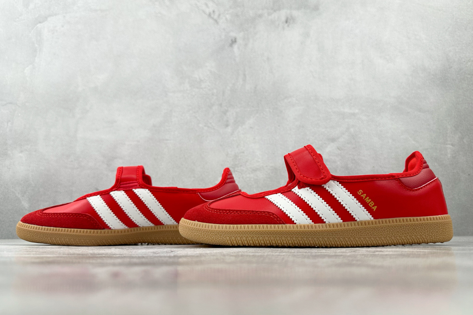 adidas originals Samba Jane 红色 JQ6446 adidas originals Samba Jane 红色 JQ6446