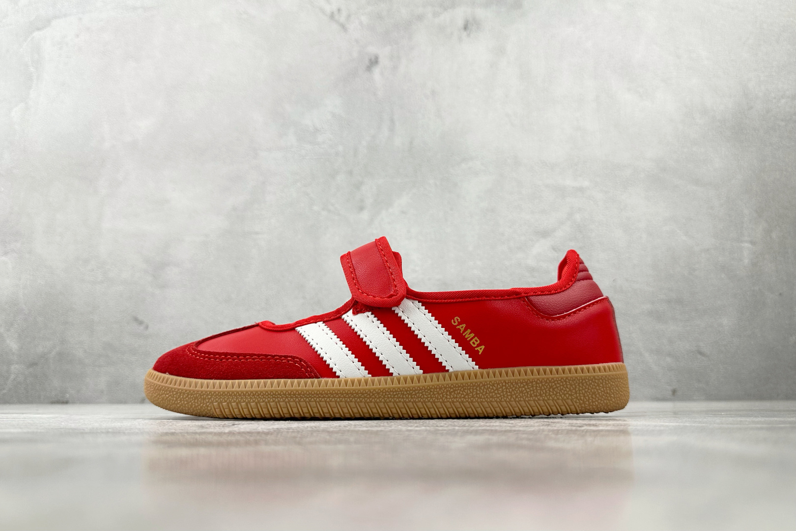 adidas originals Samba Jane 红色 JQ6446 adidas originals Samba Jane 红色 JQ6446