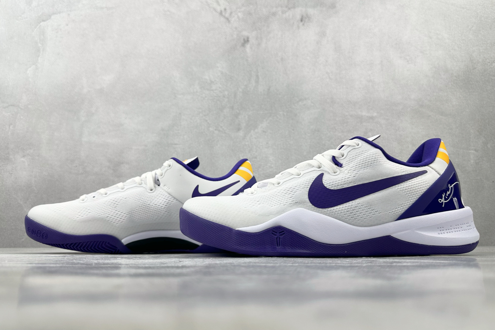 纯原生产线 Nike Kobe 8 Protro 白紫色 HF7485-001 纯原生产线 Nike Kobe 8 Protro 白紫色 HF7485-001