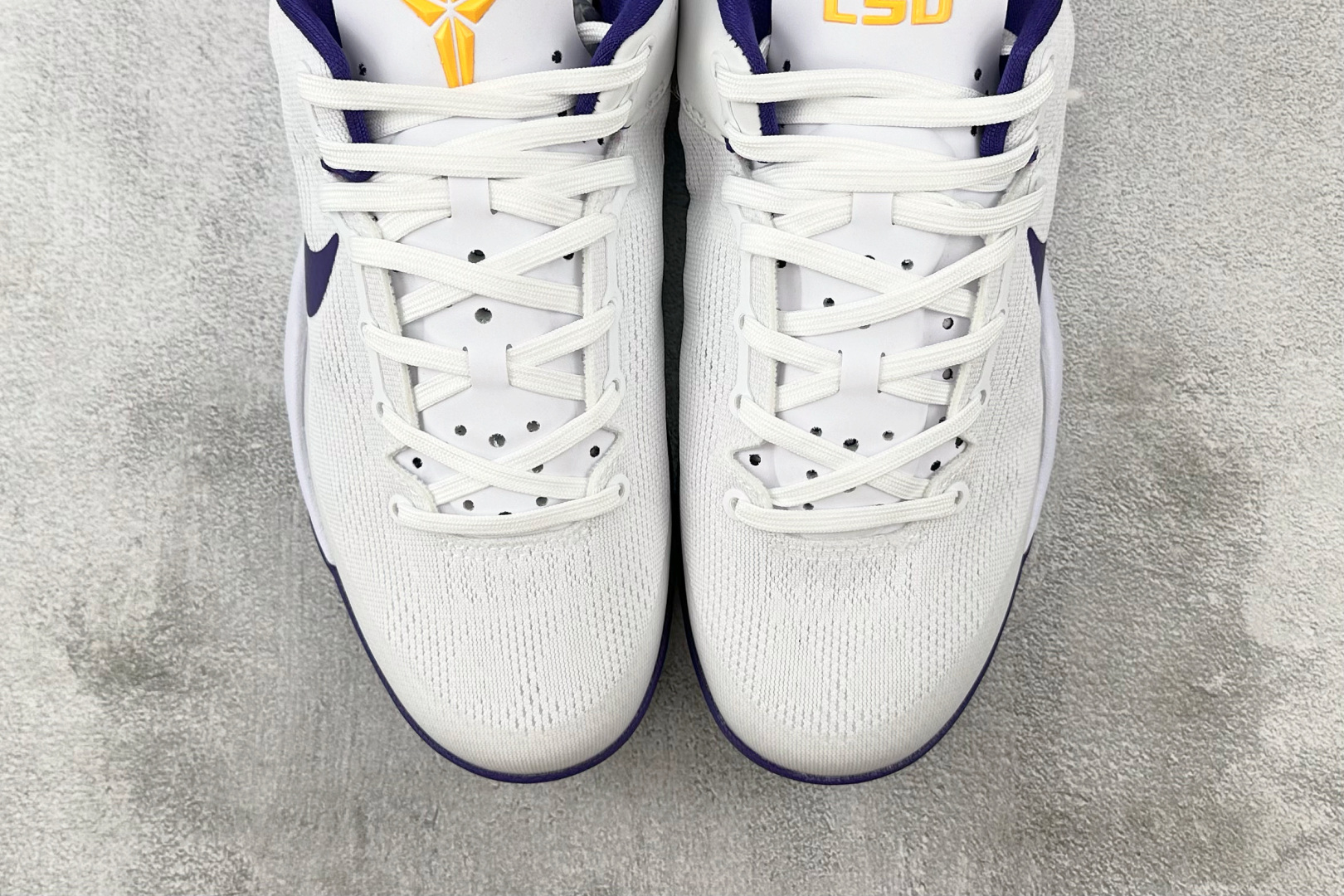 纯原生产线 Nike Kobe 8 Protro 白紫色 HF7485-001 纯原生产线 Nike Kobe 8 Protro 白紫色 HF7485-001