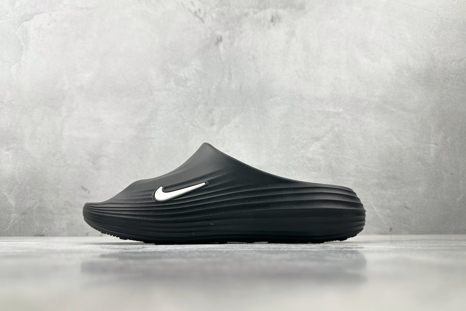 Nike ReactX Rejuven8 黑色 HV4479-011