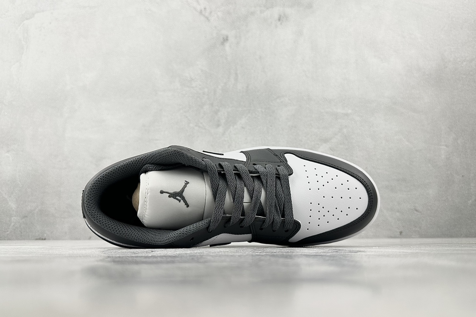 综合版 Jordan Air Jordan 1 Low 灰白 553558-044