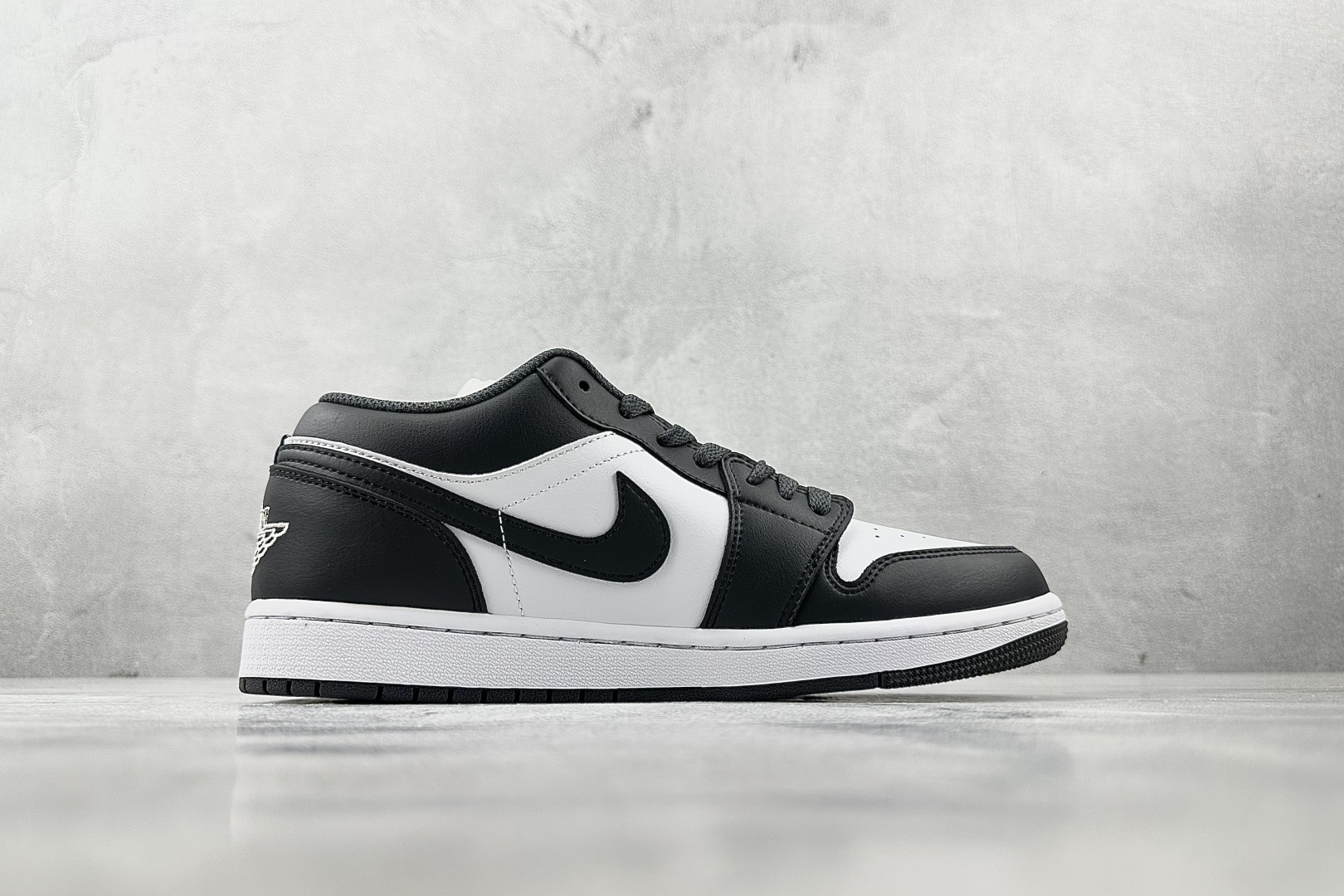 综合版 Jordan Air Jordan 1 Low 灰白 553558-044