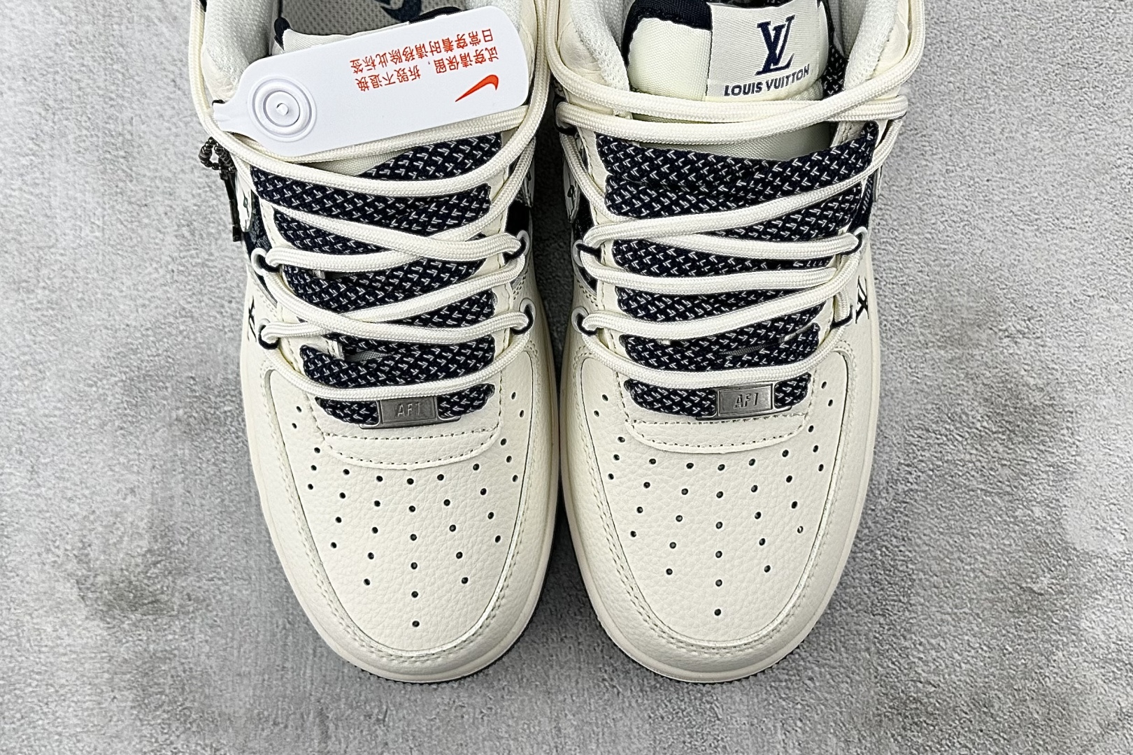 Nike Air Force 1'07 LV 联名 米白黑 DM6868-098-莆田鞋,莆田鞋货源,高仿鞋,高仿鞋货源,安福档口,莆田高仿鞋,莆田鞋批发,高仿鞋批发,莆田高仿运动鞋,高仿运动鞋,莆田运动鞋 Nike Air Force 1'07 LV 联名 米白黑 DM6868-098