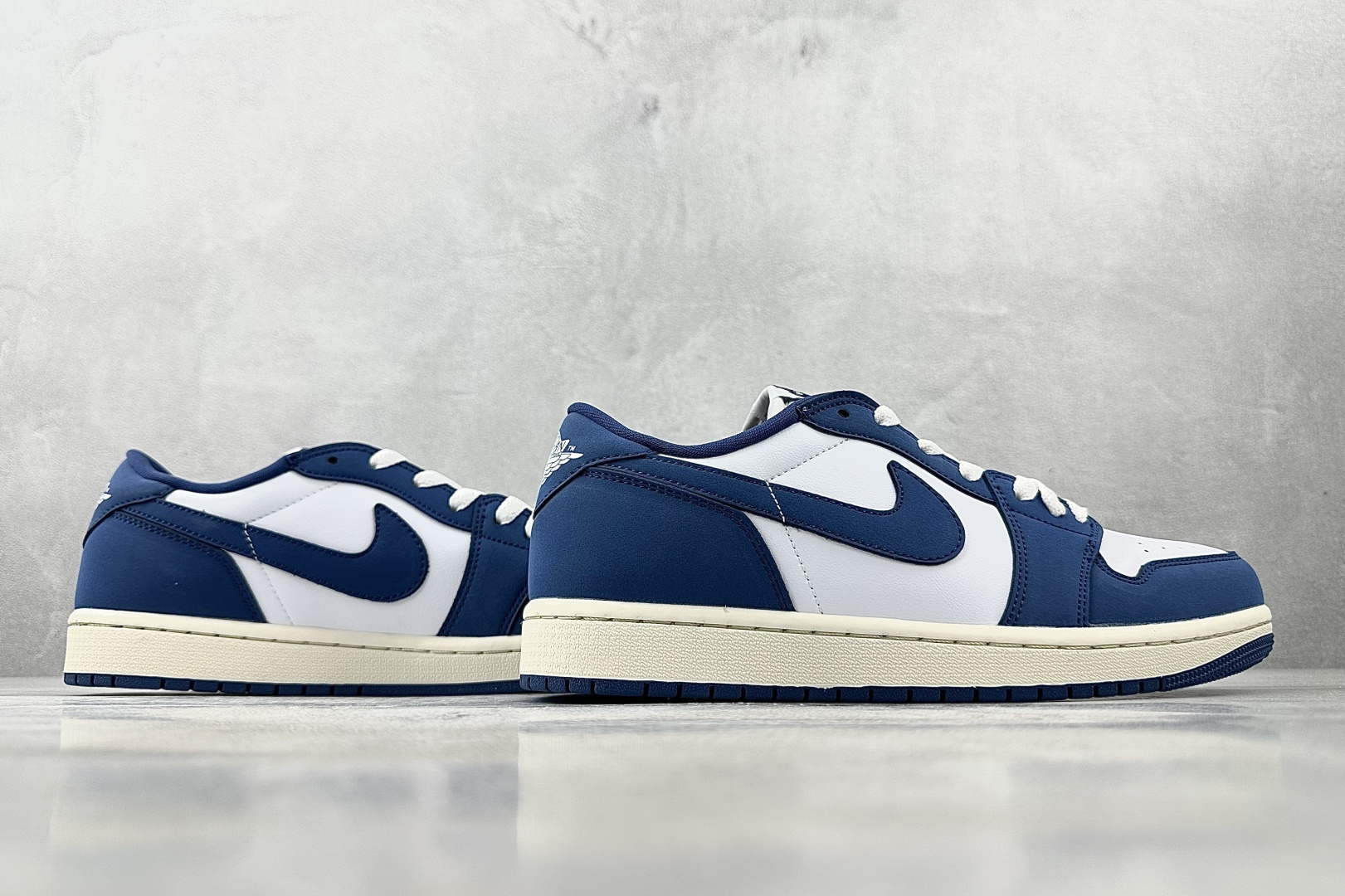 综合版 Jordan Air Jordan 1 蓝色 HQ6998-104